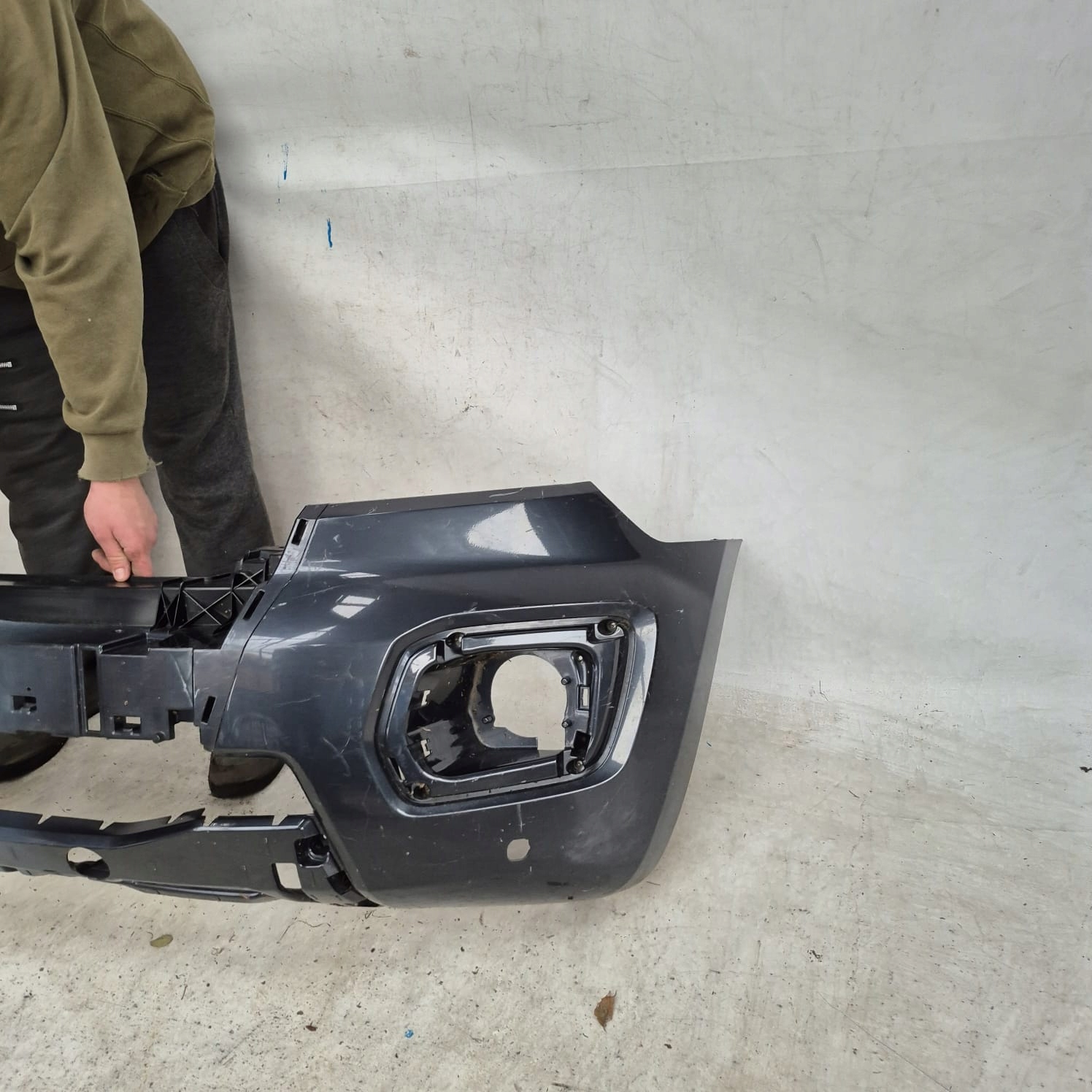 FORD RANGER III 3 LIFT 19-22 bumper front front PDC