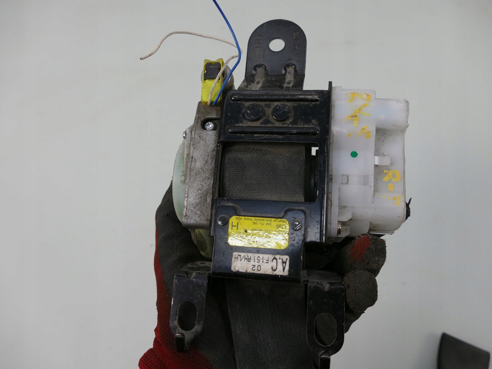 MAZDA RX8 RX-8 tension belt safety right front