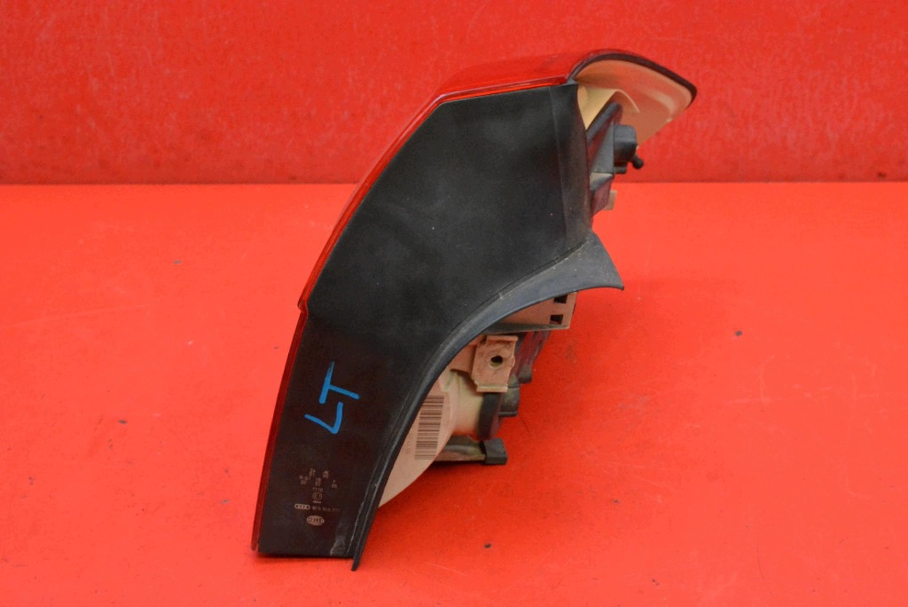 light left rear part rear 8E5945217 AUDI A4 B6 sedan 00-05