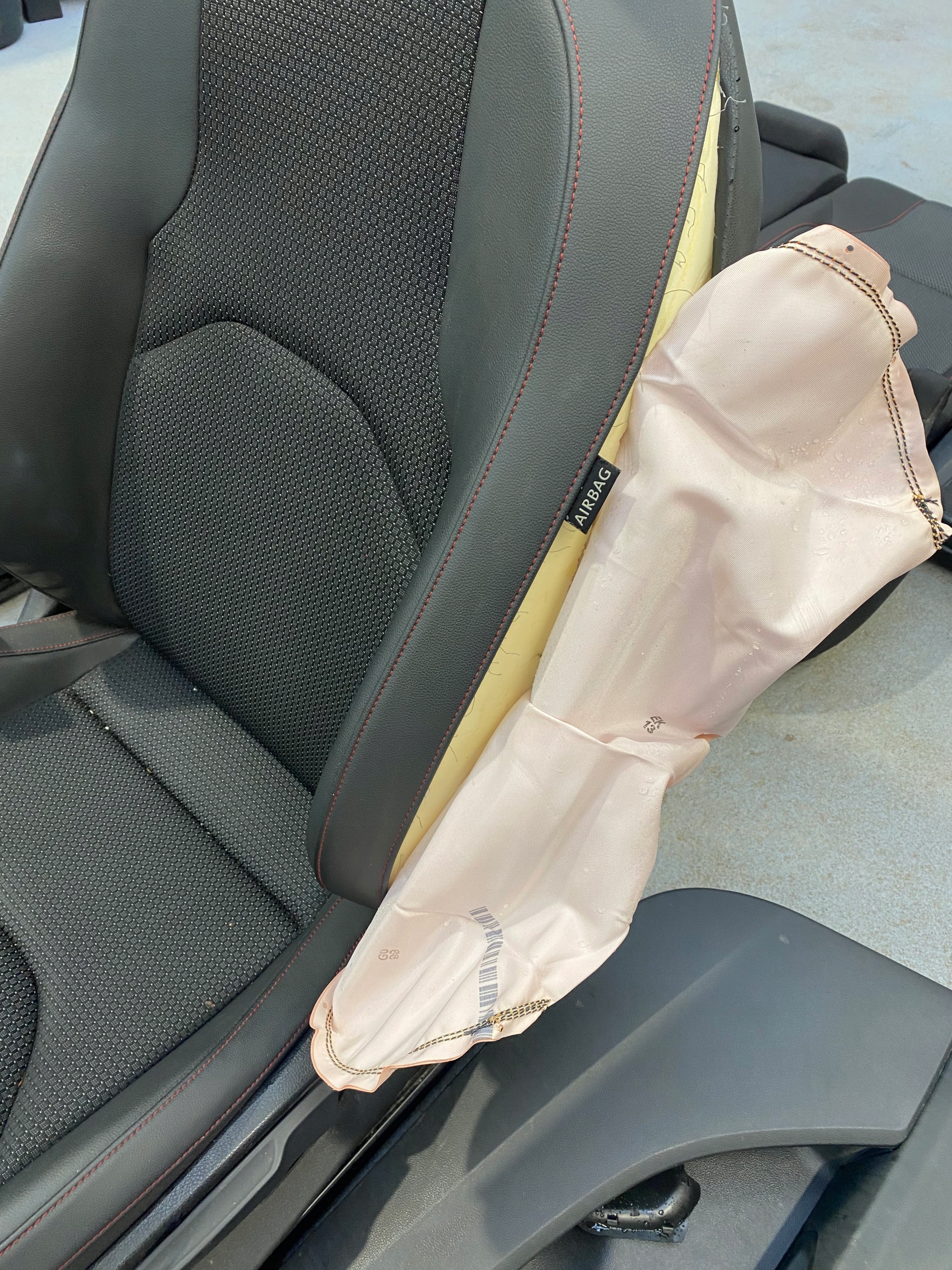 SEAT LEON III FR HB 5D Sitze Sitz Sitz innere