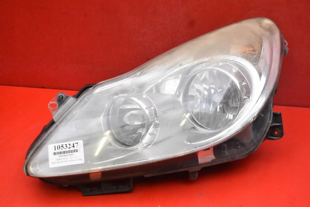 REFLEKTOR left light front EU 93189357 OPEL CORSA D 06-11