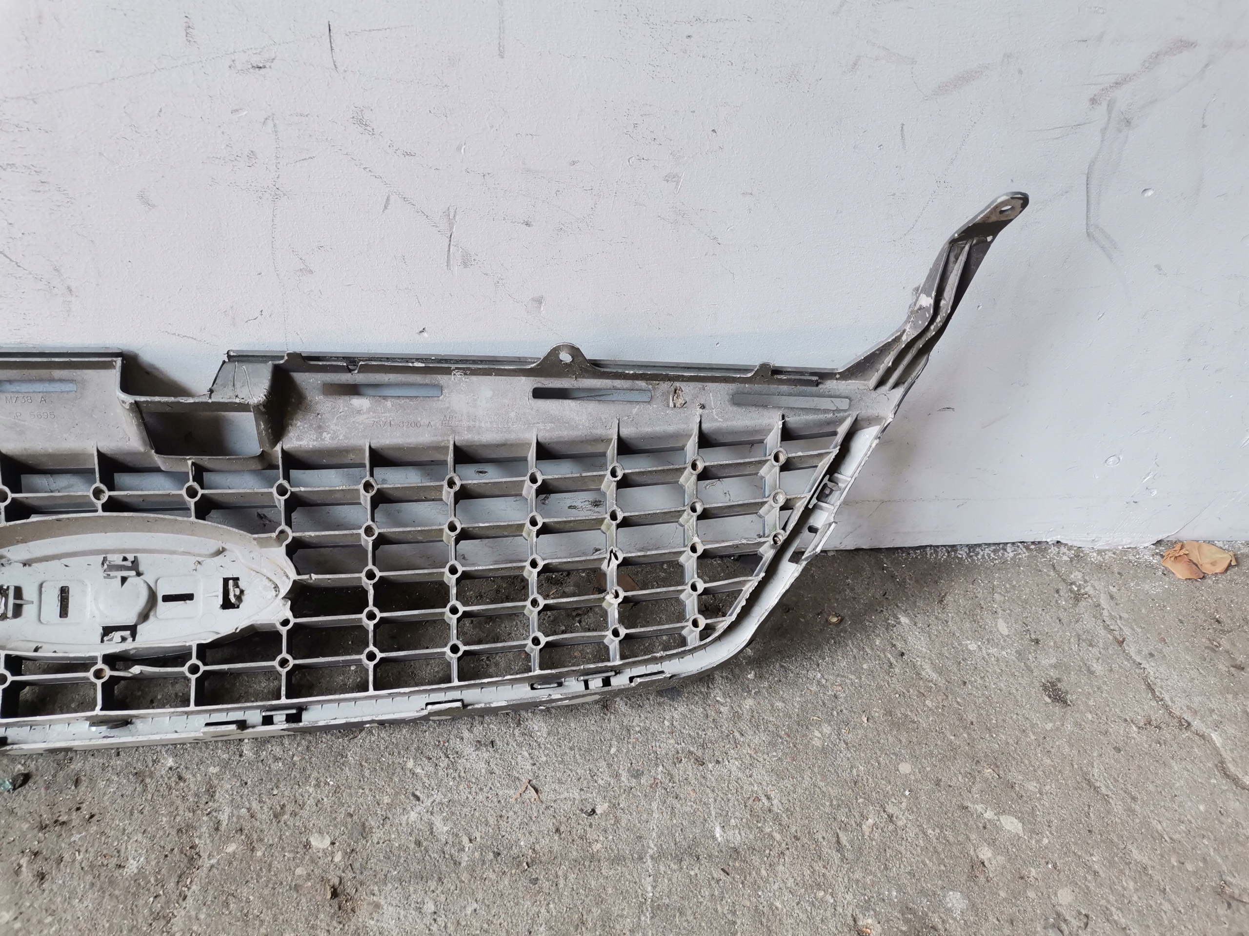 Grille CHROM FORD MONDEO MK4 07-10 7S71-8200-D