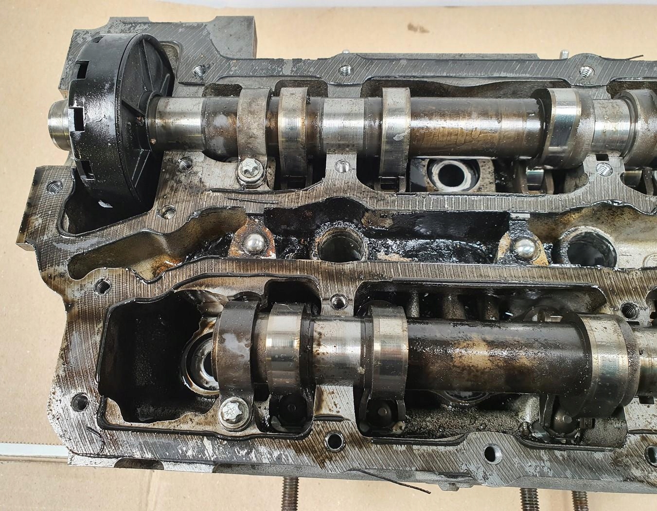 GŁOWICA SILNIKA PRAWA MERCEDES W209 6420163601 Numer katalogowy oryginału R6420163601