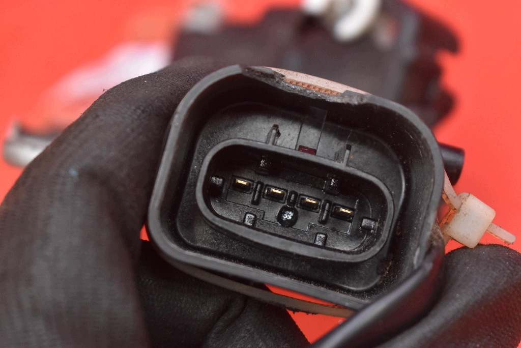 lock door left front front EU SUZUKI GRAND VITARA 1 and 98-05