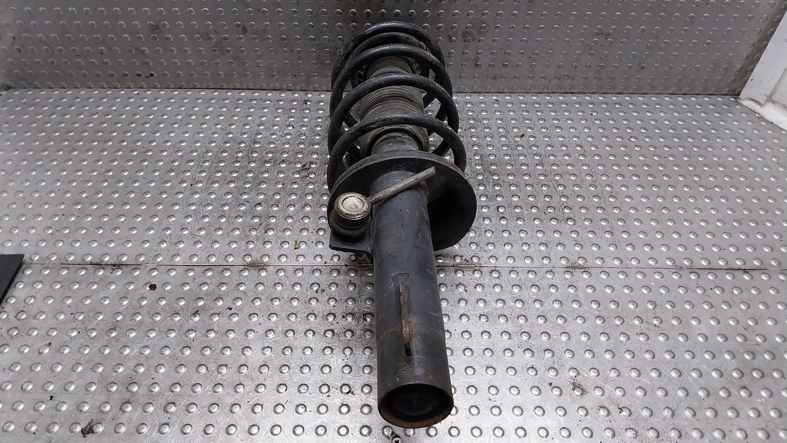 shock absorber left front 2T14-18K001-AJ FORD TRANSIT CONNECT 02