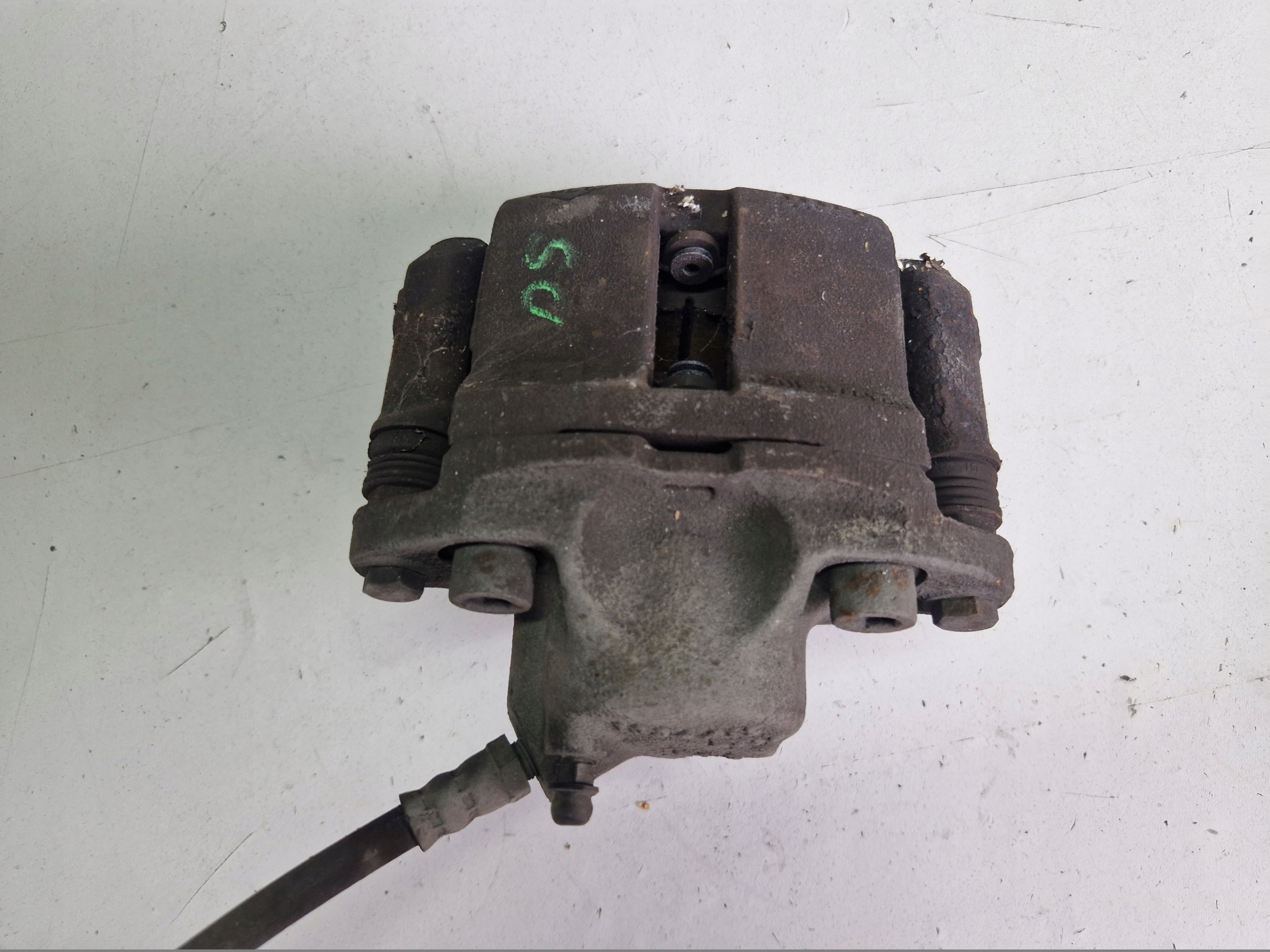 DACIA SANDERO and 1.5 DCI caliper brake left front 1334/15