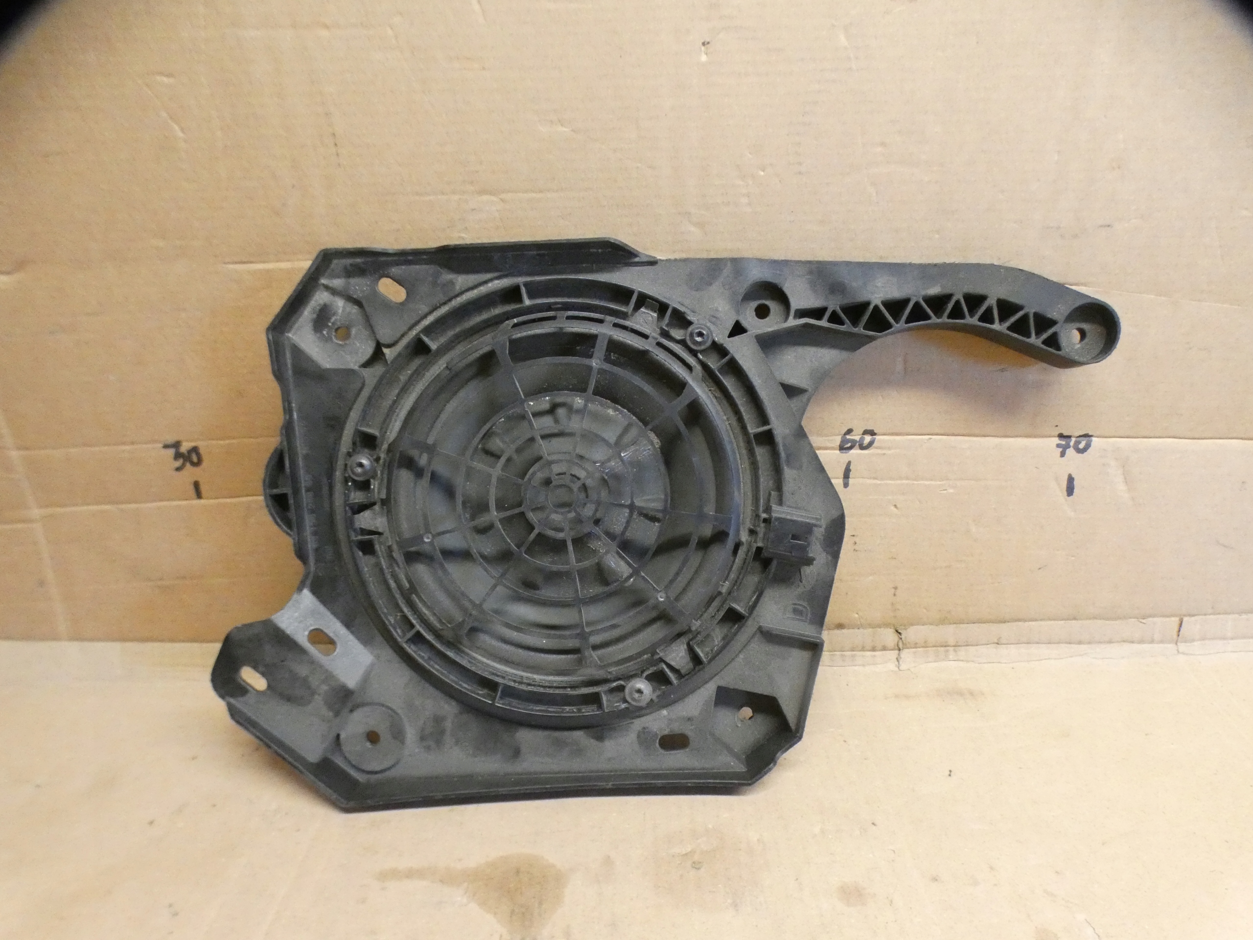 speaker door right front 9813826880 CITROEN C5 AIRCROSS