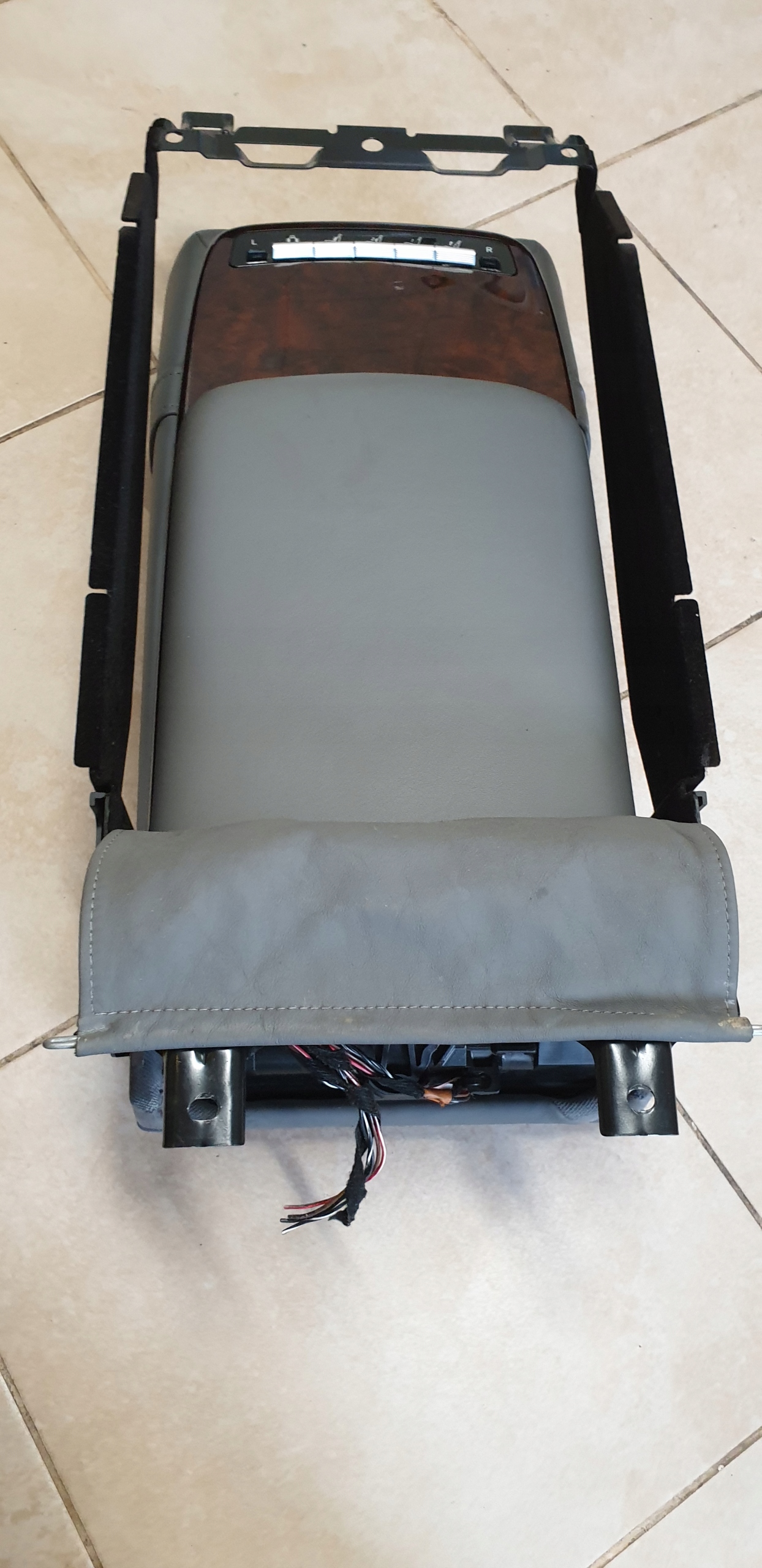 Armlehne KANAPY hinten Handschuhfach PANEL heck MERCEDES S W221 OE