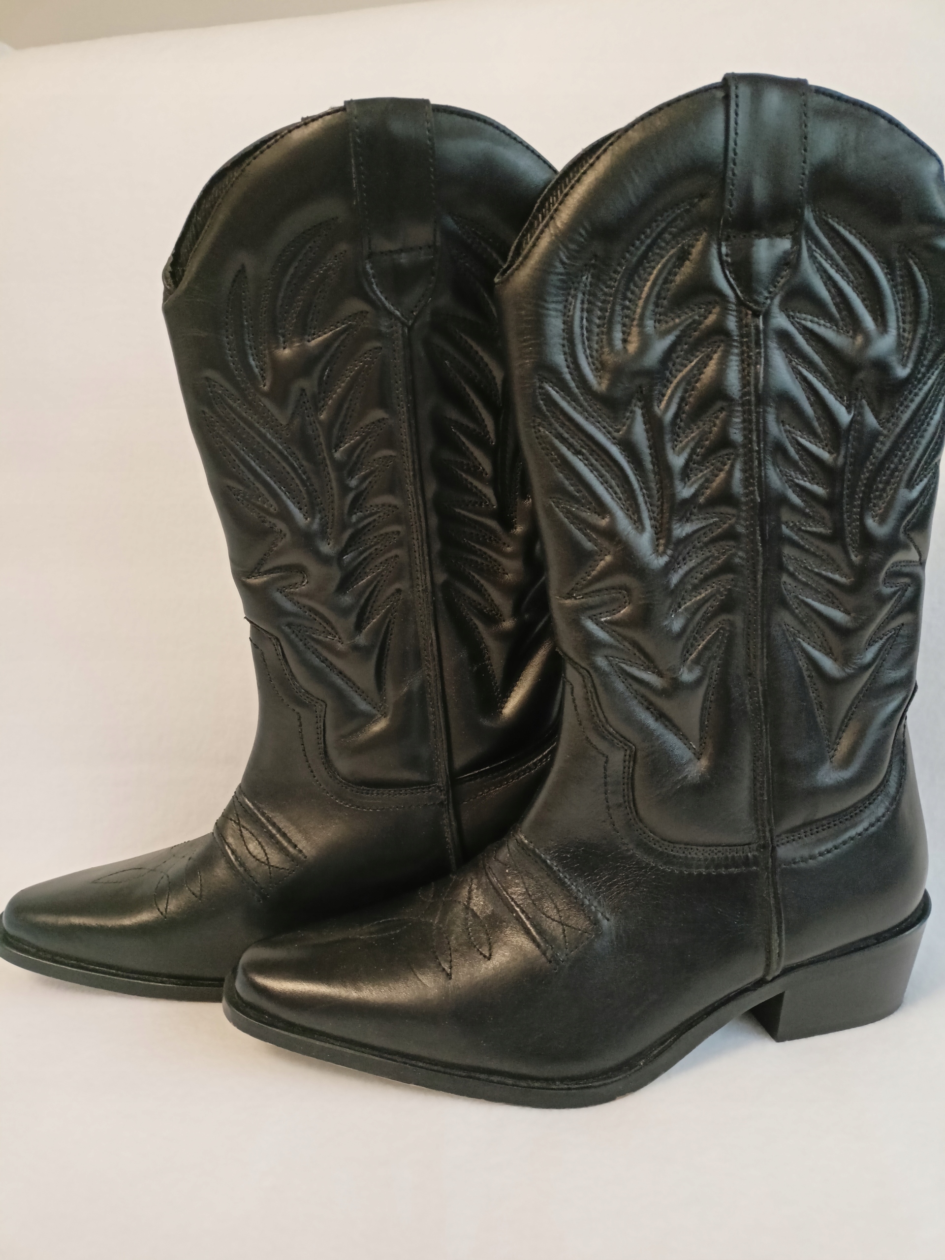 GRINGOS nowe skórzane kowbojki wyszywane 40