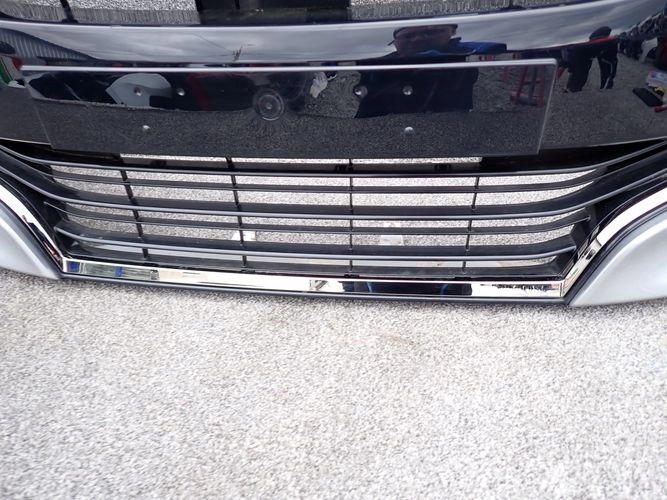 TOYOTA YARIS IV FRONTSTOSSSTANGE VORNE