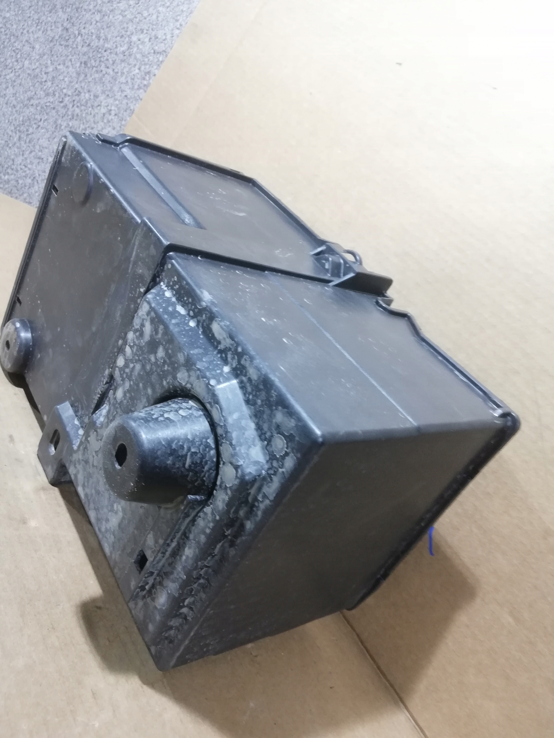 Ford Kuga MK2 II Lift pobudowa akumulatora Blende Abdeckung