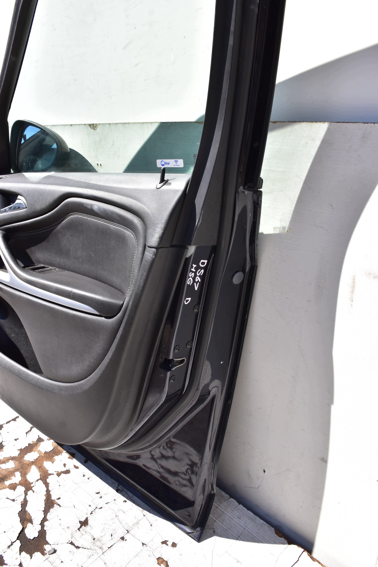 door right front OPEL ZAFIRA C 2011-2019 do malowania