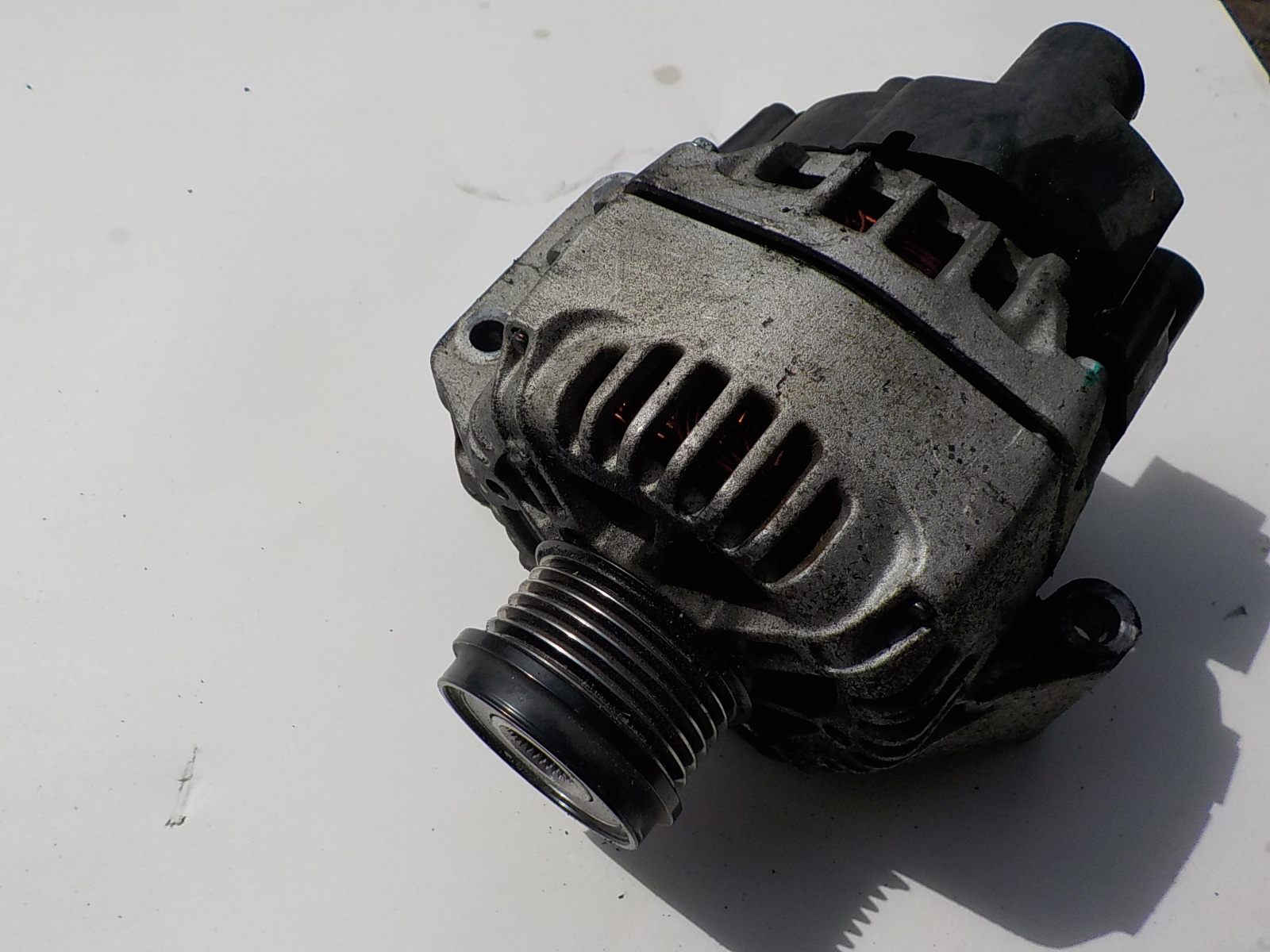 FIAT GRANDE PUNTO 1.3 CDTI alternator does not have