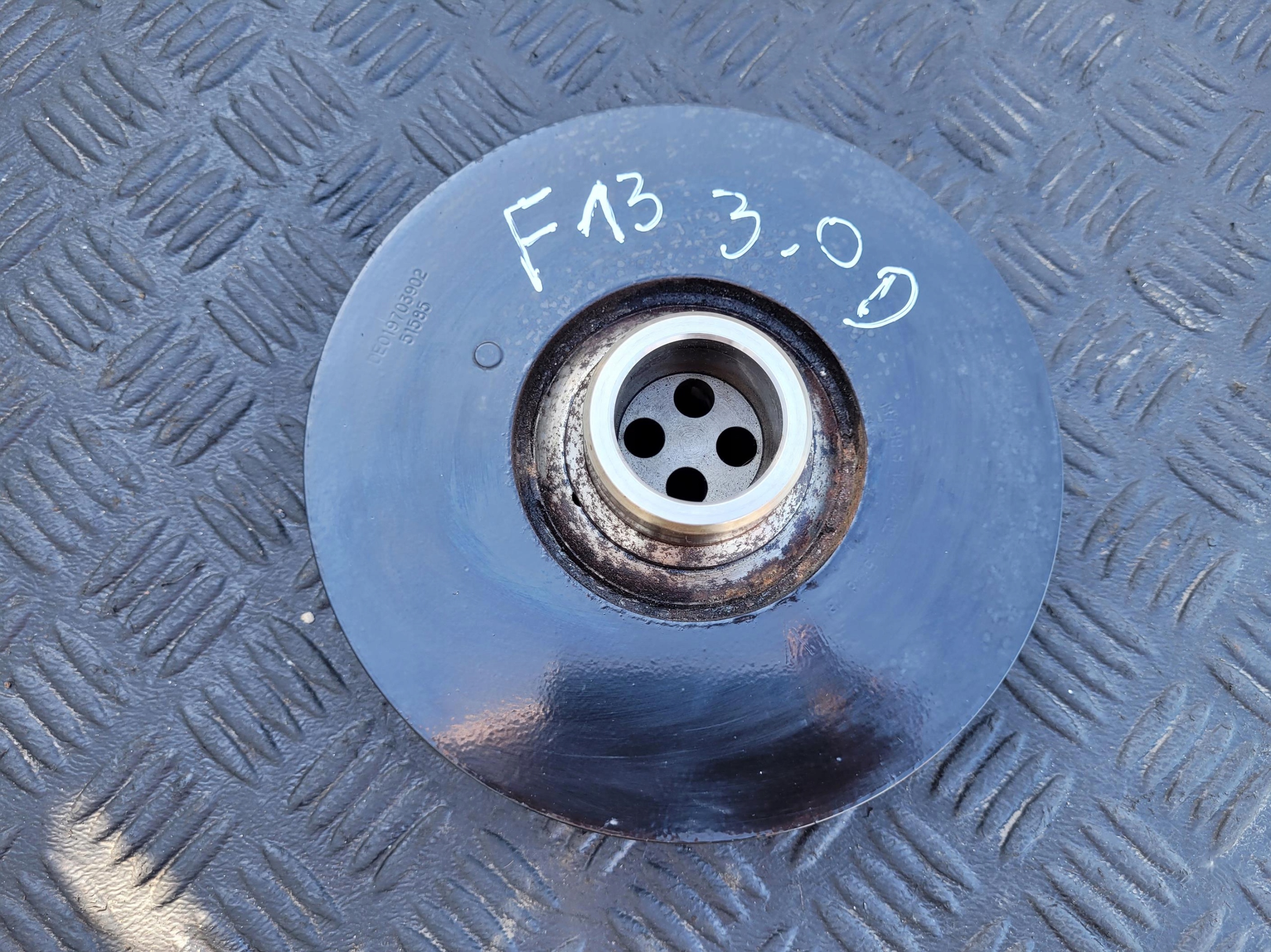 KOLO PASOWE 13981110 BMW 6 F13 F12 3.0 D 640D