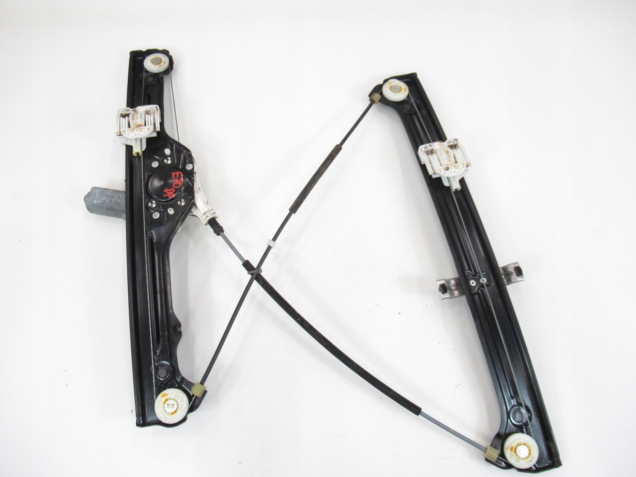 window regulator BMW e70 X5 right front of the passenger