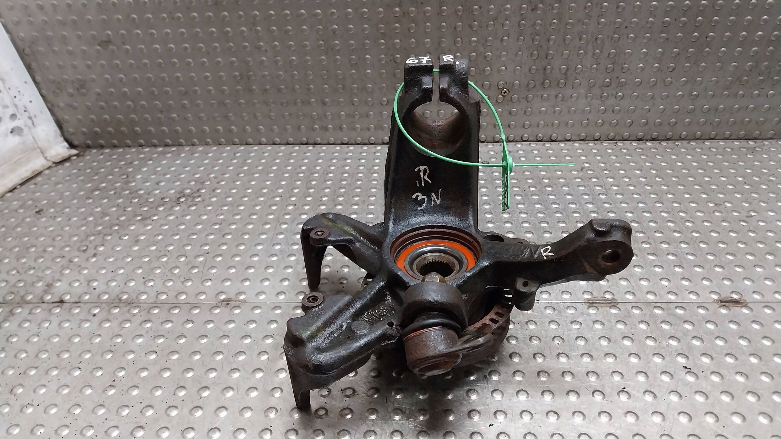Mozzo FUSELLO Destra Anteriore 1J0407256N VW GOLF IV A3 8L OCTAVIA e LEON e 1.6B