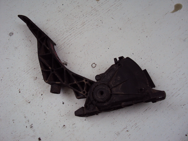 PEDAŁ GAZU POTENCJOMETR VW T5 2.5 TDI 7H1721503