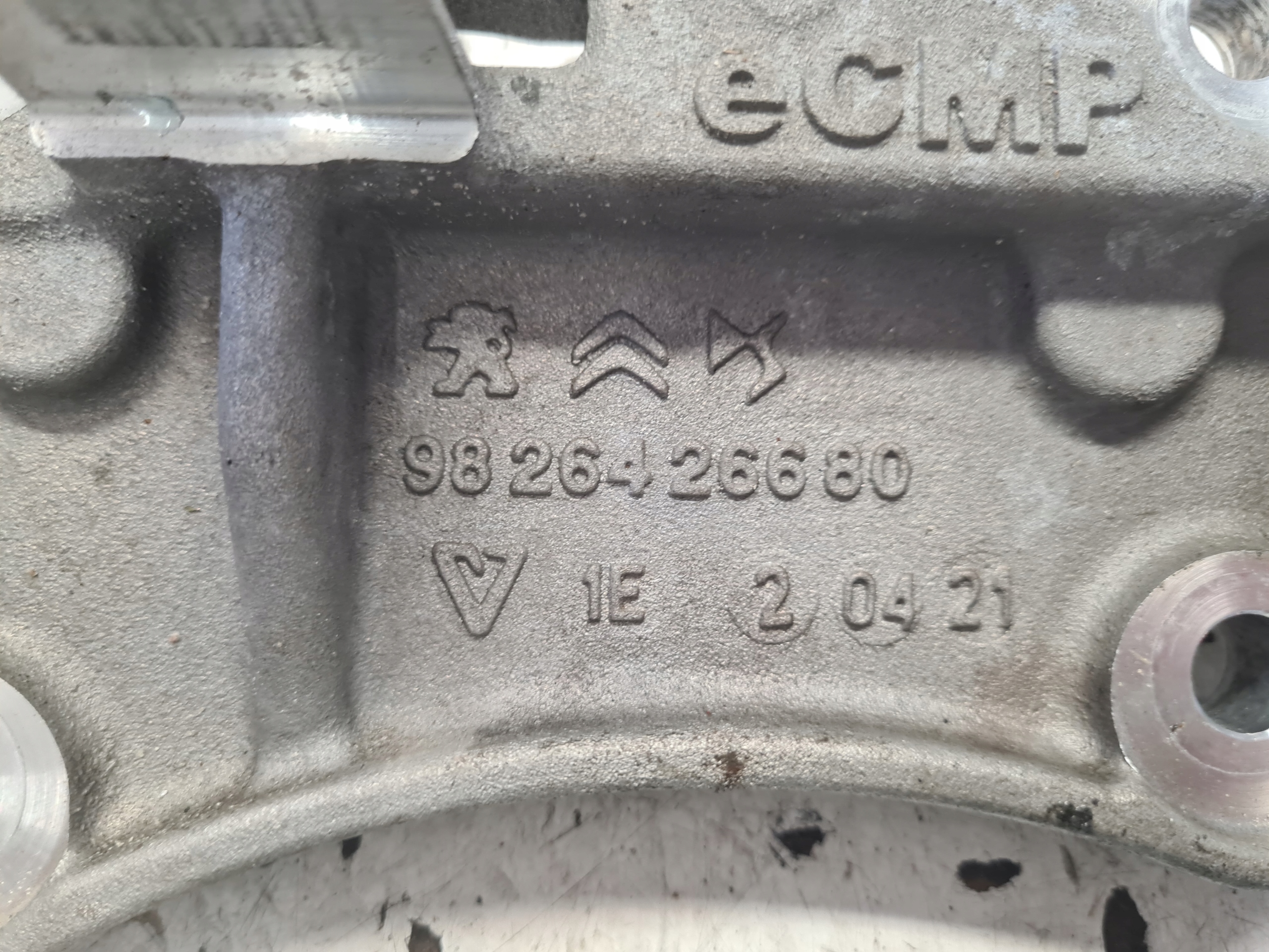 OPEL CORSA-E F ELEKTRYK Gauche Support Support plaque Moteur 9826426680