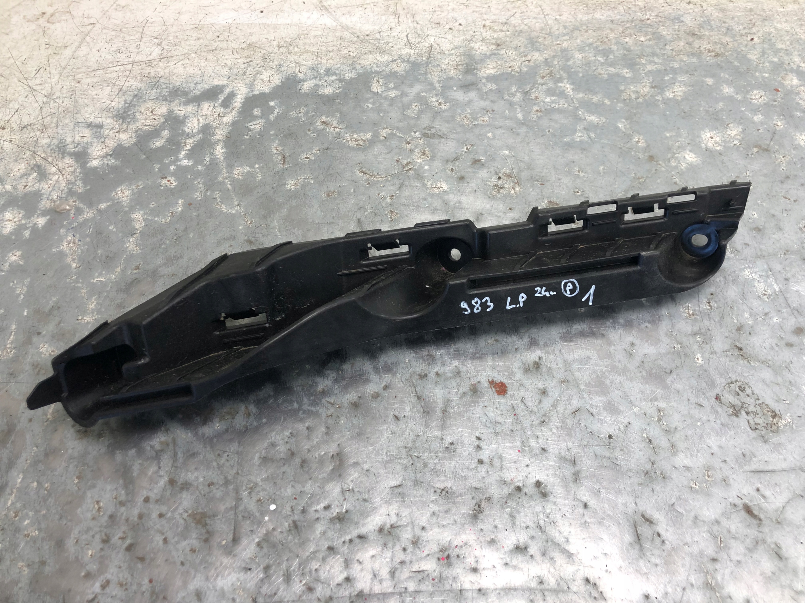 bumper bracket left front PORSCHE BOXSTER EV 983 983807889