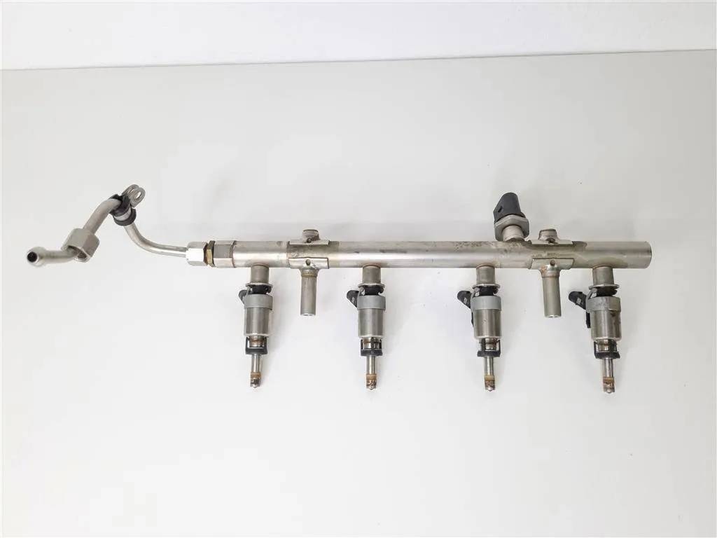 injector Audi A4 B8 facelift 2013 06K133317G