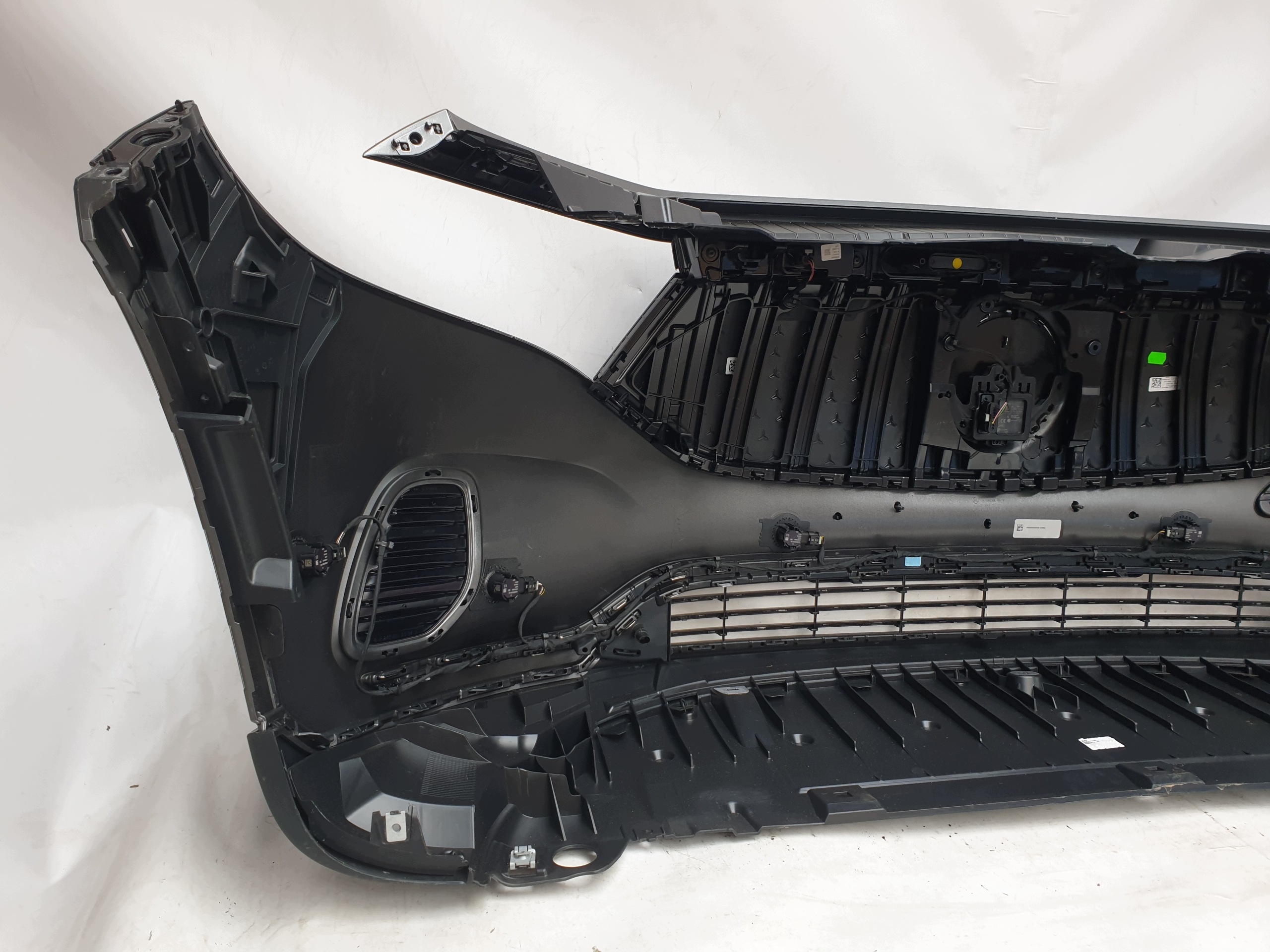 MERCEDES EQA W243 LIFT 23- bumper front front PDC RADAR A2438850001