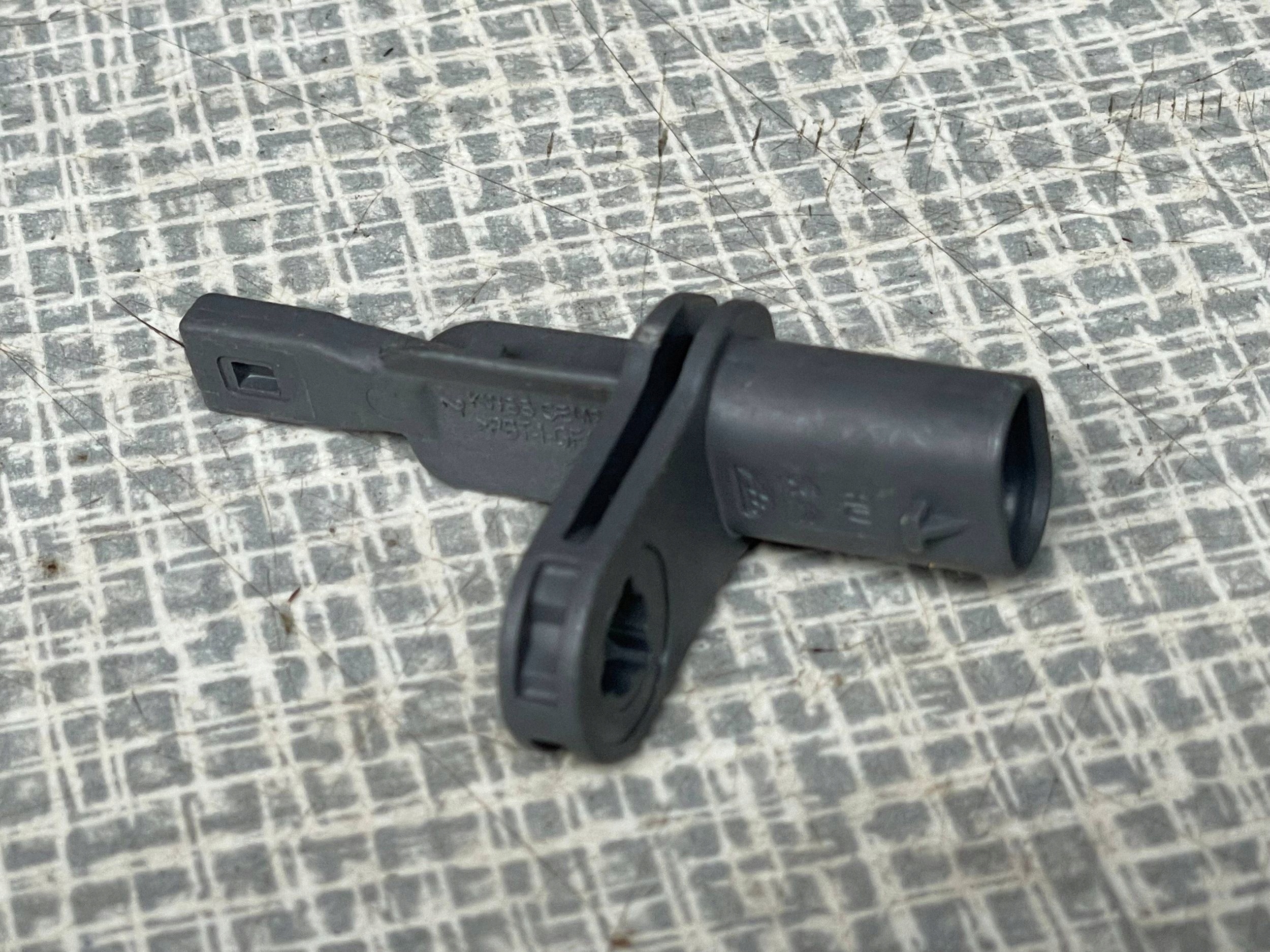 Sensor ABS Peugeot 3008 II 9838571680 Original!! !J