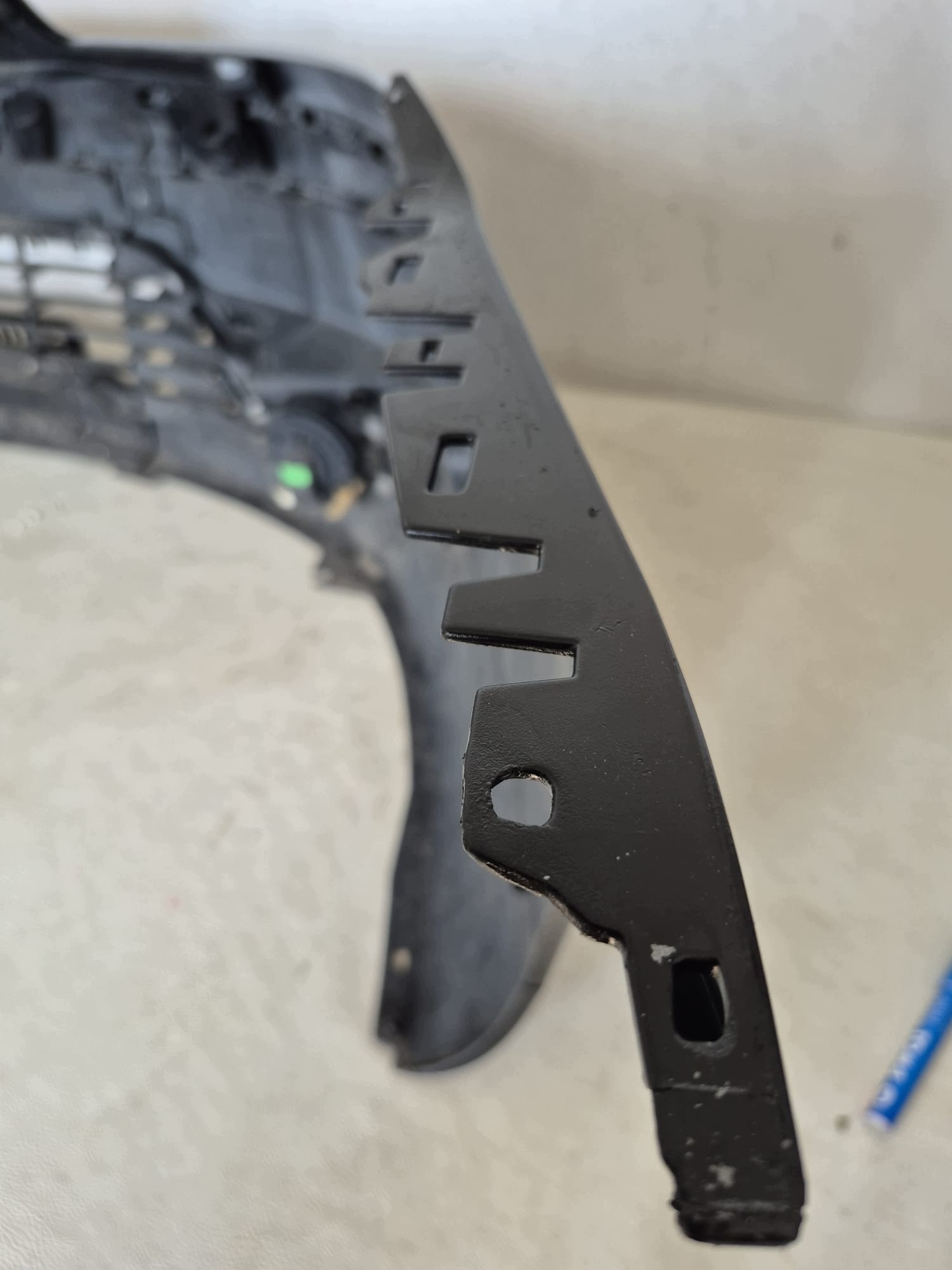 CITROEN C4 and 04- bumper front front grill grid 9650046377