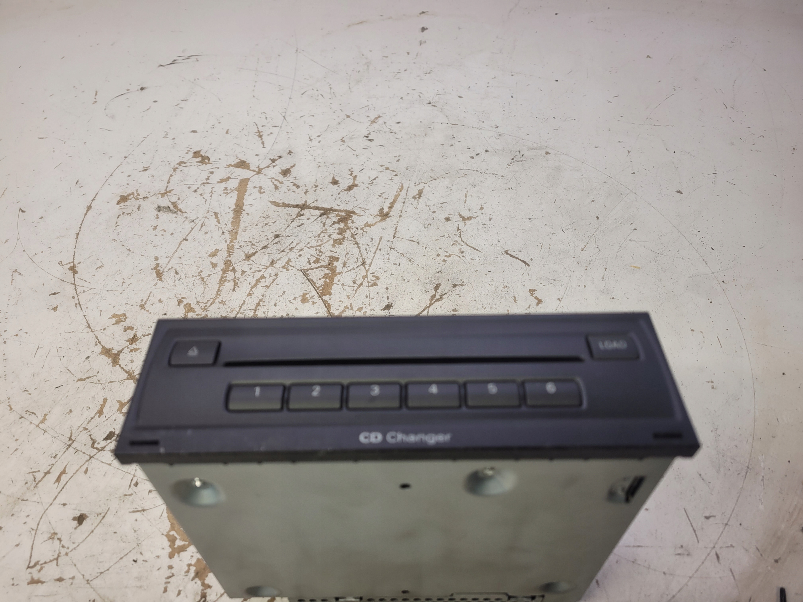 changer CD AUDI Q7 A6 C6 LIFT 4F0035110