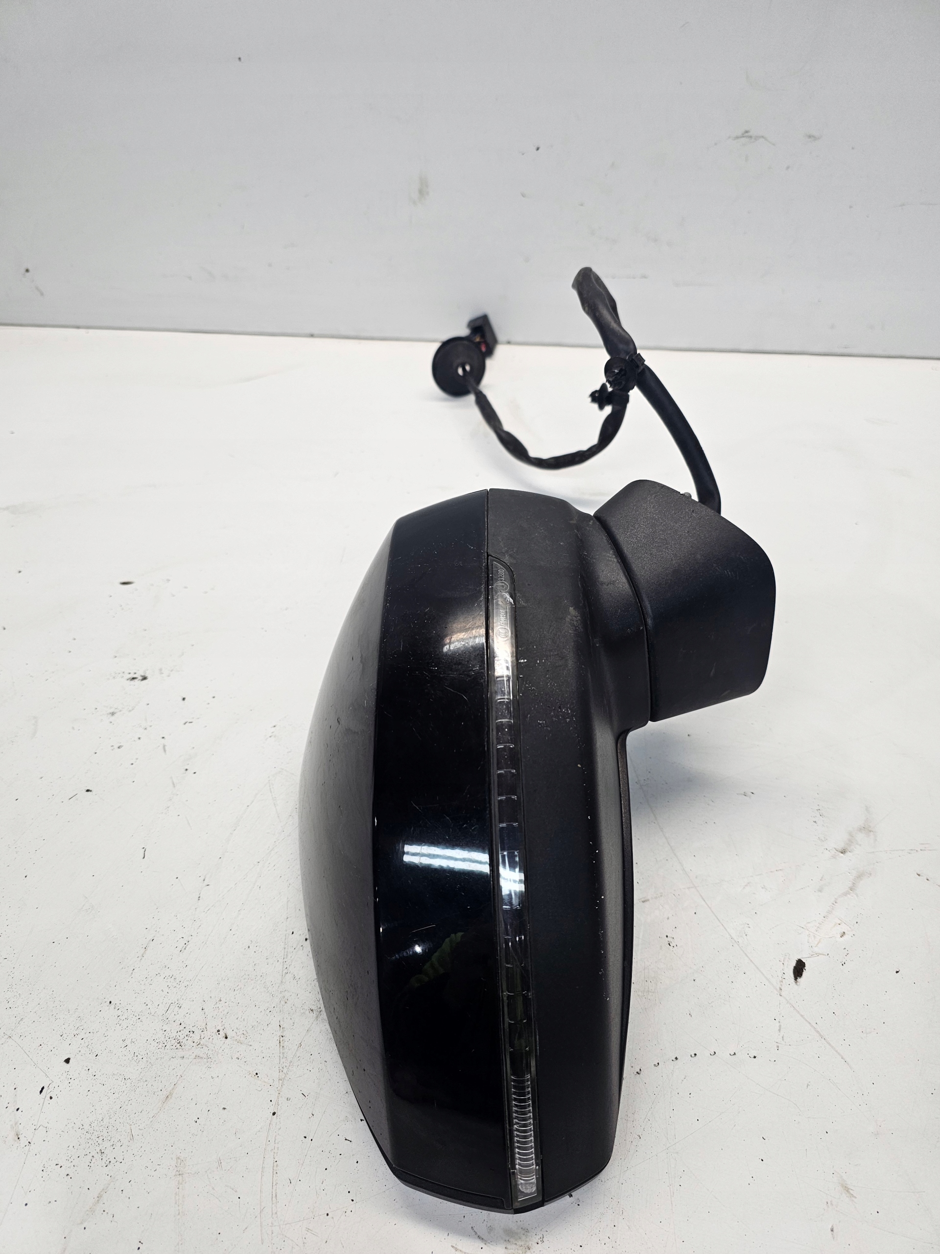 mirror exterior right AUDI A3 8V LY9T 6-PIN UK
