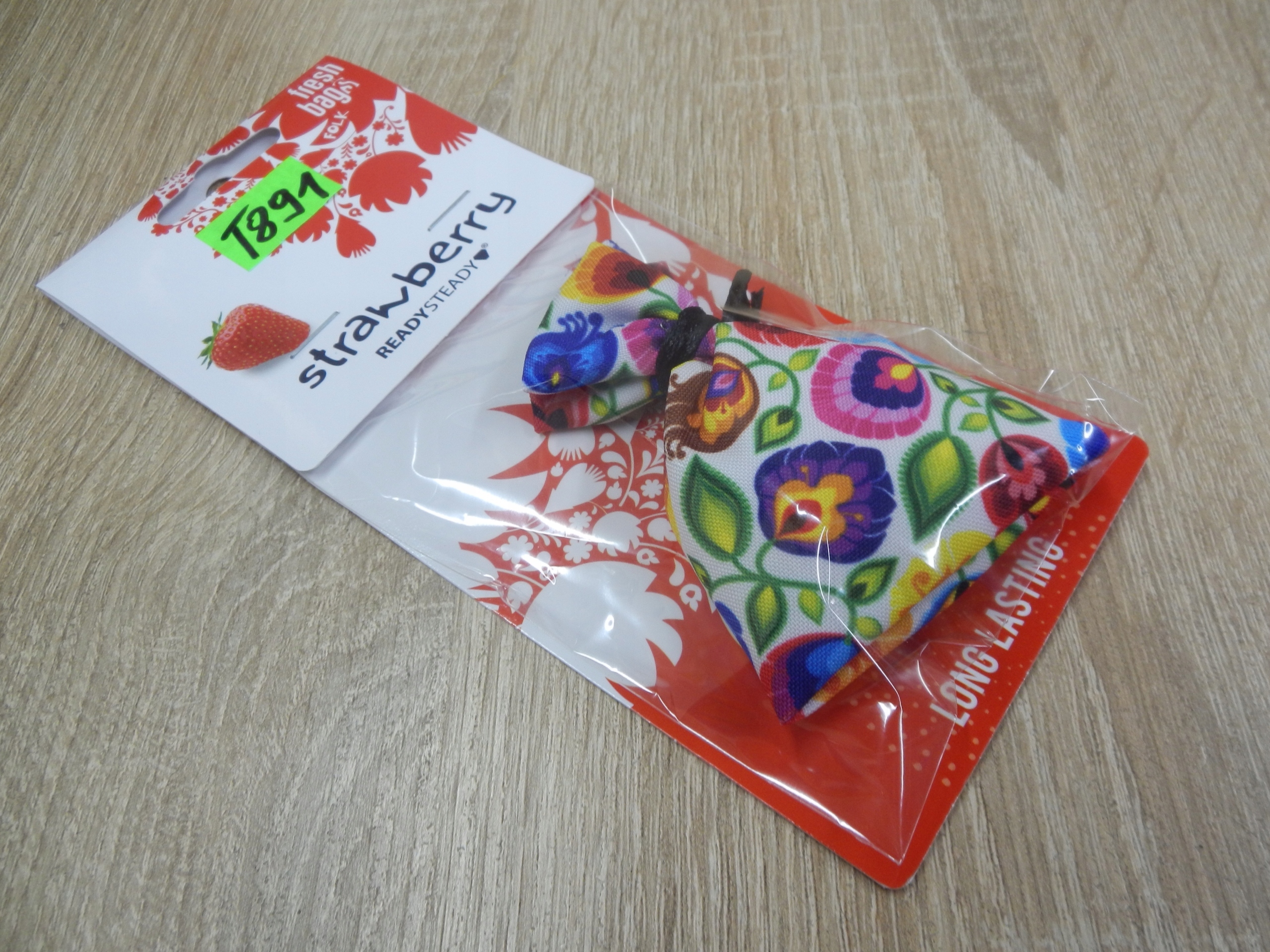 Zapach woreczek Zawieszka Folk Perfume STRAWBERRY Rodzaj zawieszki