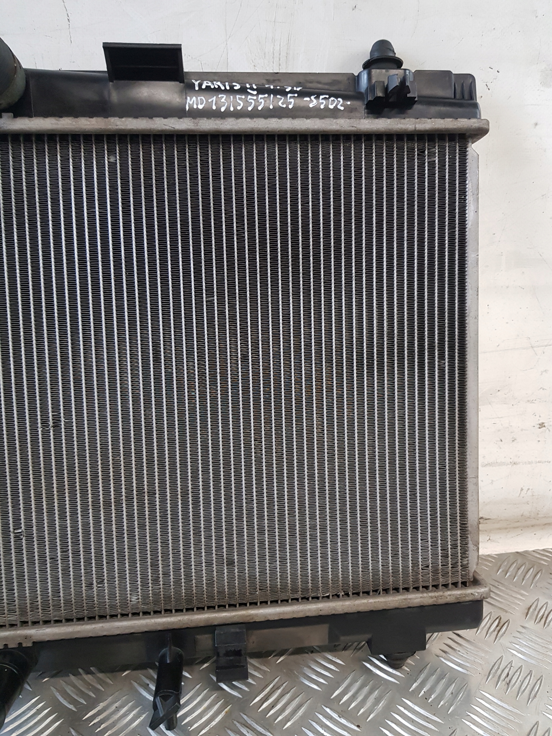 water cooler TOYOTA YARIS II 1.3B 07R