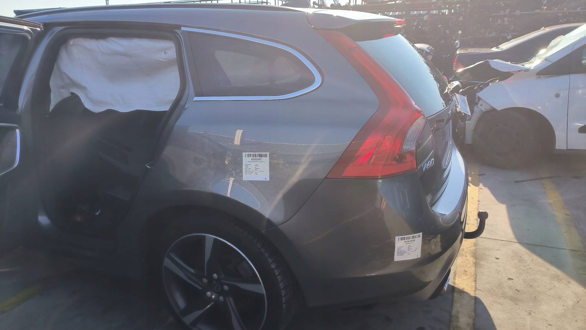 LONGHERONE parafango sinistra posteriore 714 VOLVO V60