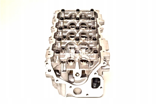 AMC GŁOWICA CYLINDRÓW NISSAN CABSTAR INTERSTAR TERRANO II OPEL MOVANO Numer katalogowy części 908796