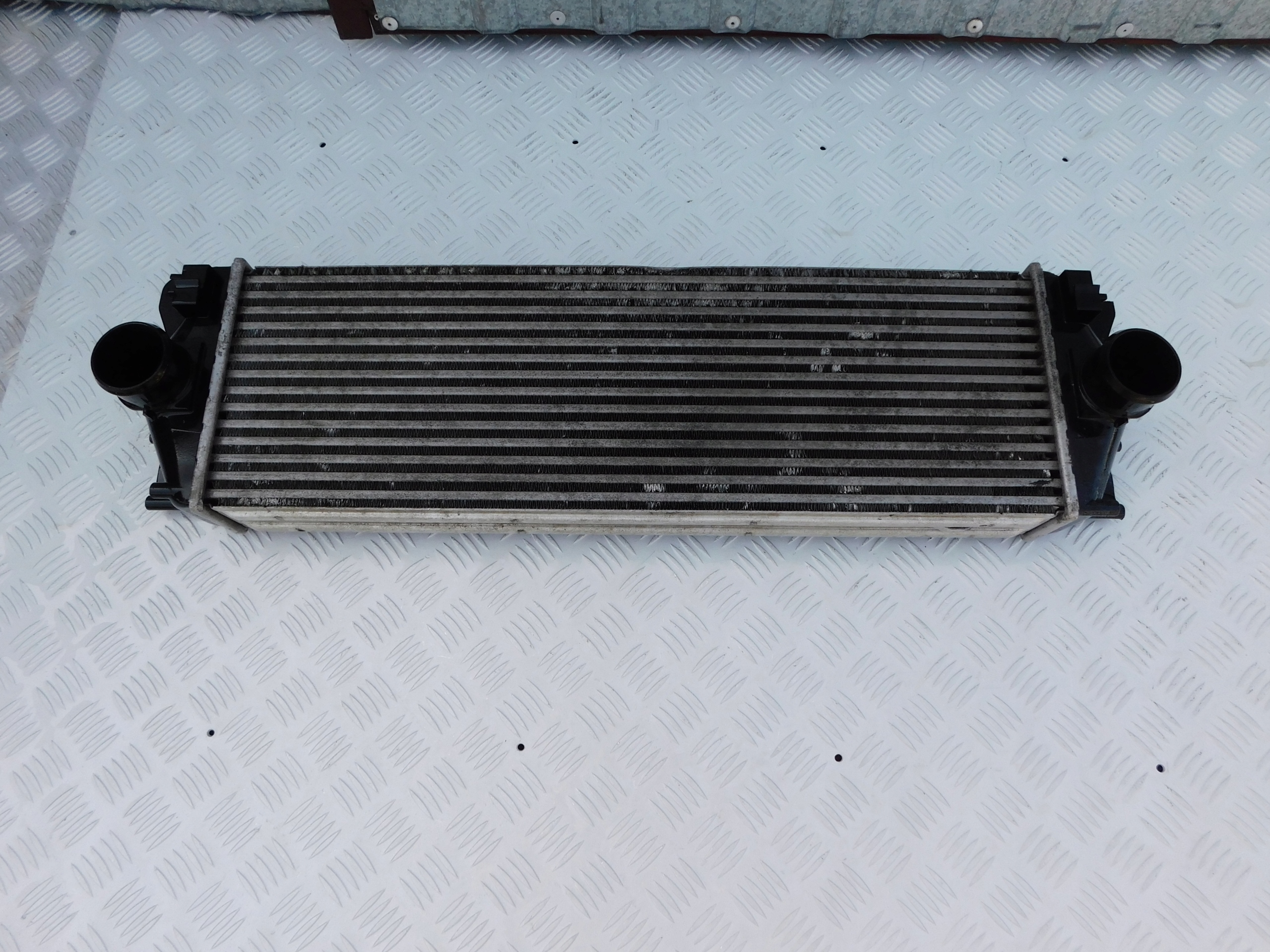 VW Crafter 2.5 tdi Kühler intercooler luft Original