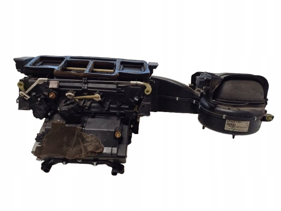 MERCEDES C-KLASA W203 00-07 NAGRZEWNICA 2098300162