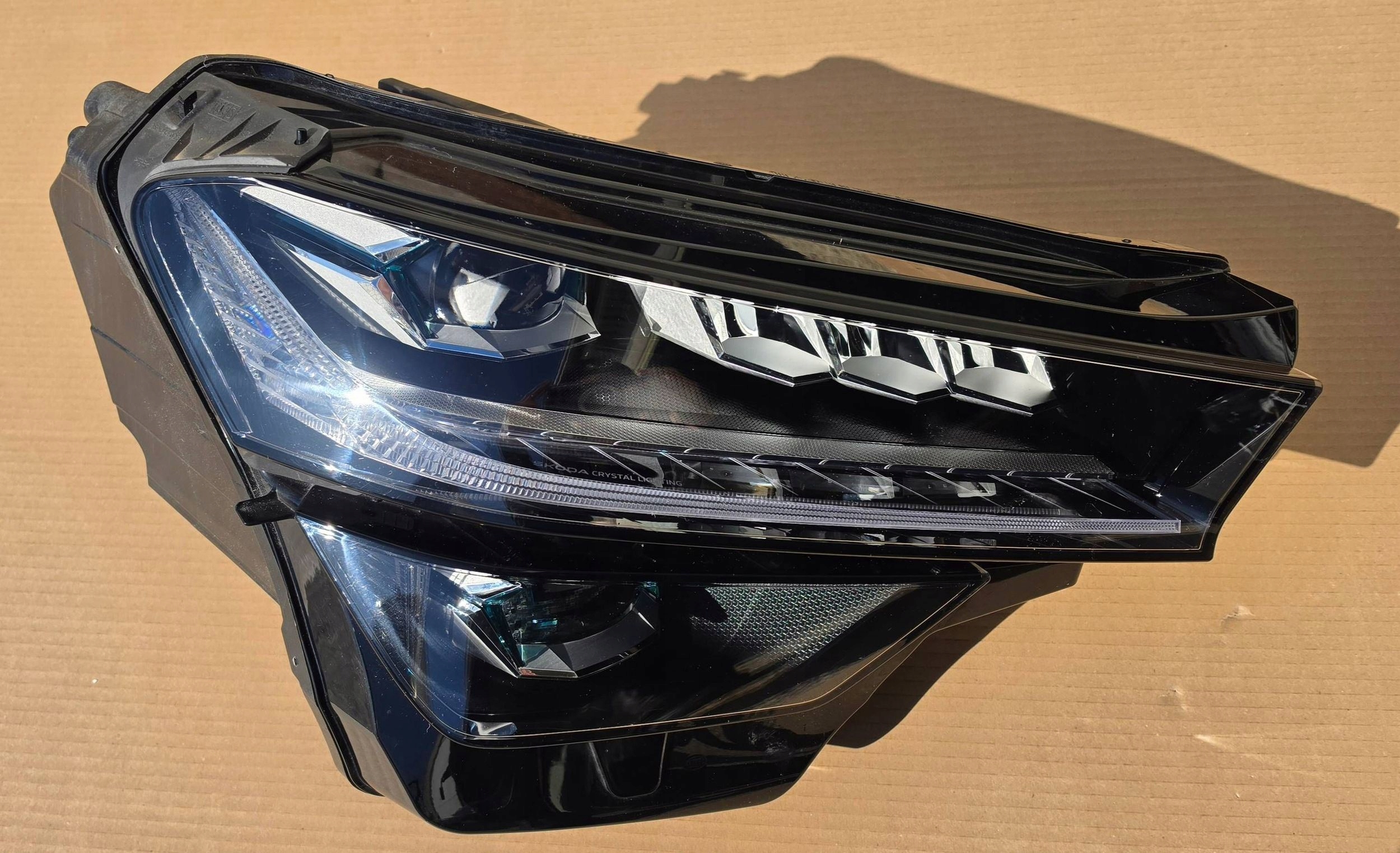 Skoda Kodiaq II 2024- crystal lighting light front right