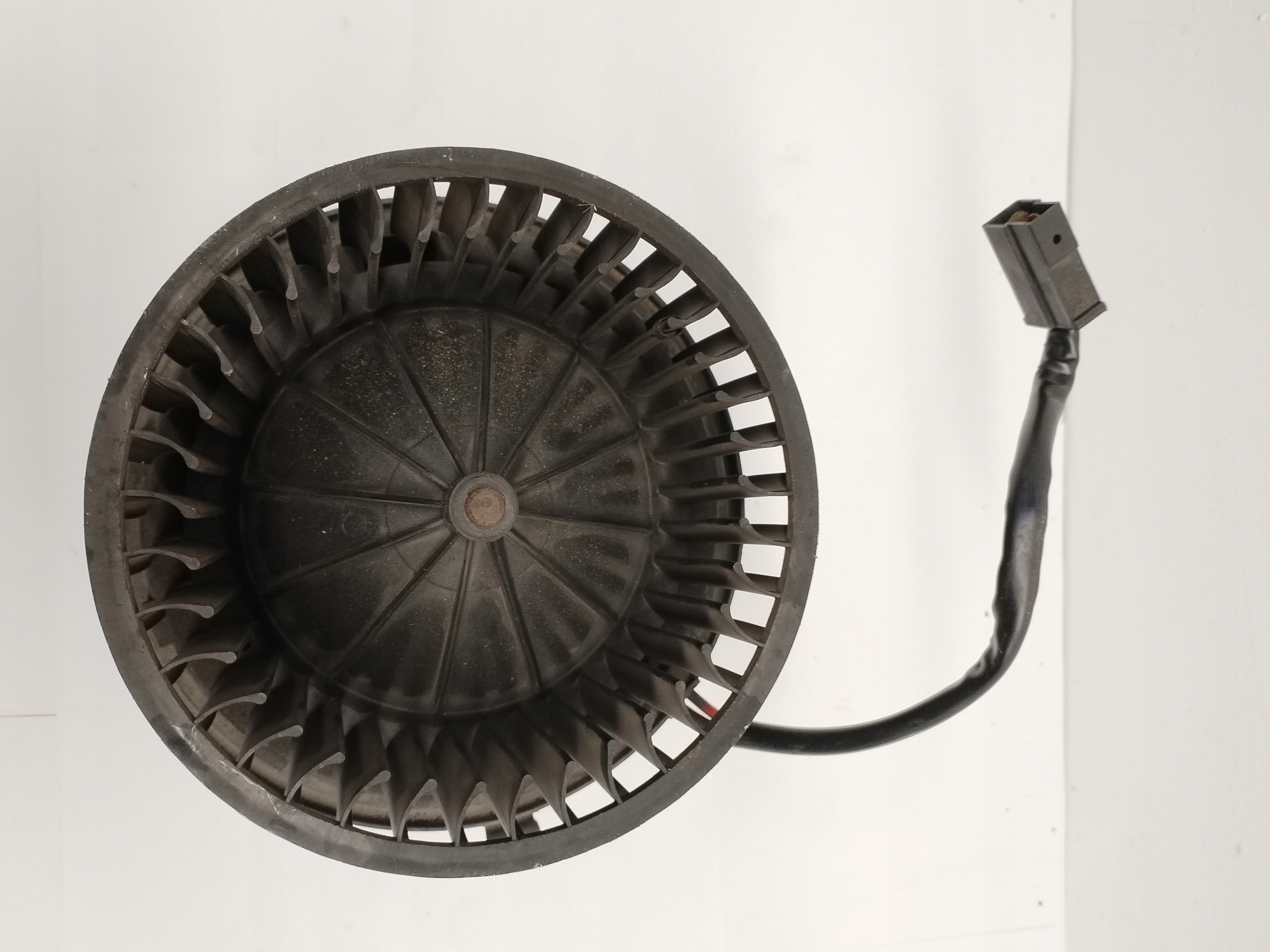 fan heating air conditioning devices Passat B4 3137020022