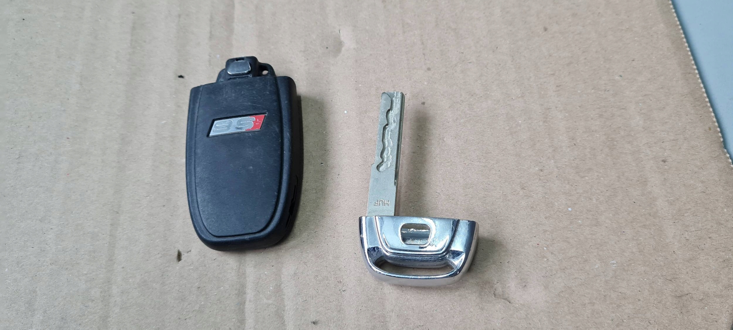 S6 A6 C7 4G A7 key key PILOT WERSJA USA 4G0959754BG