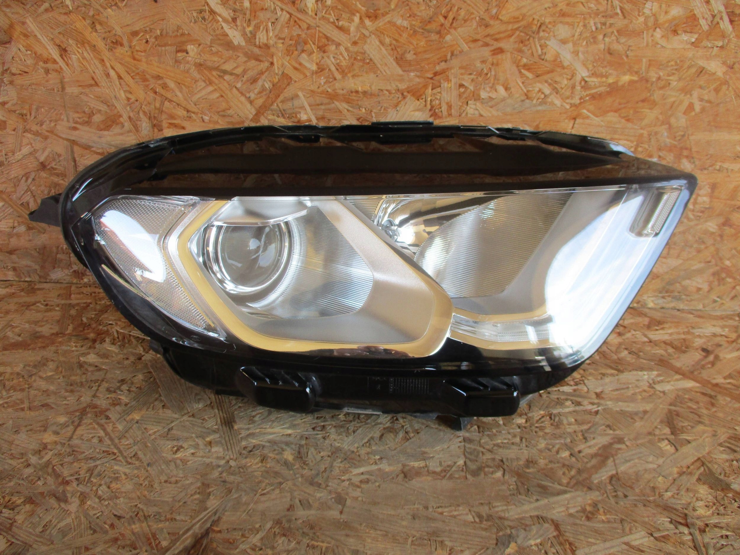 light front front right FORD ECOSPORT LIFT 17