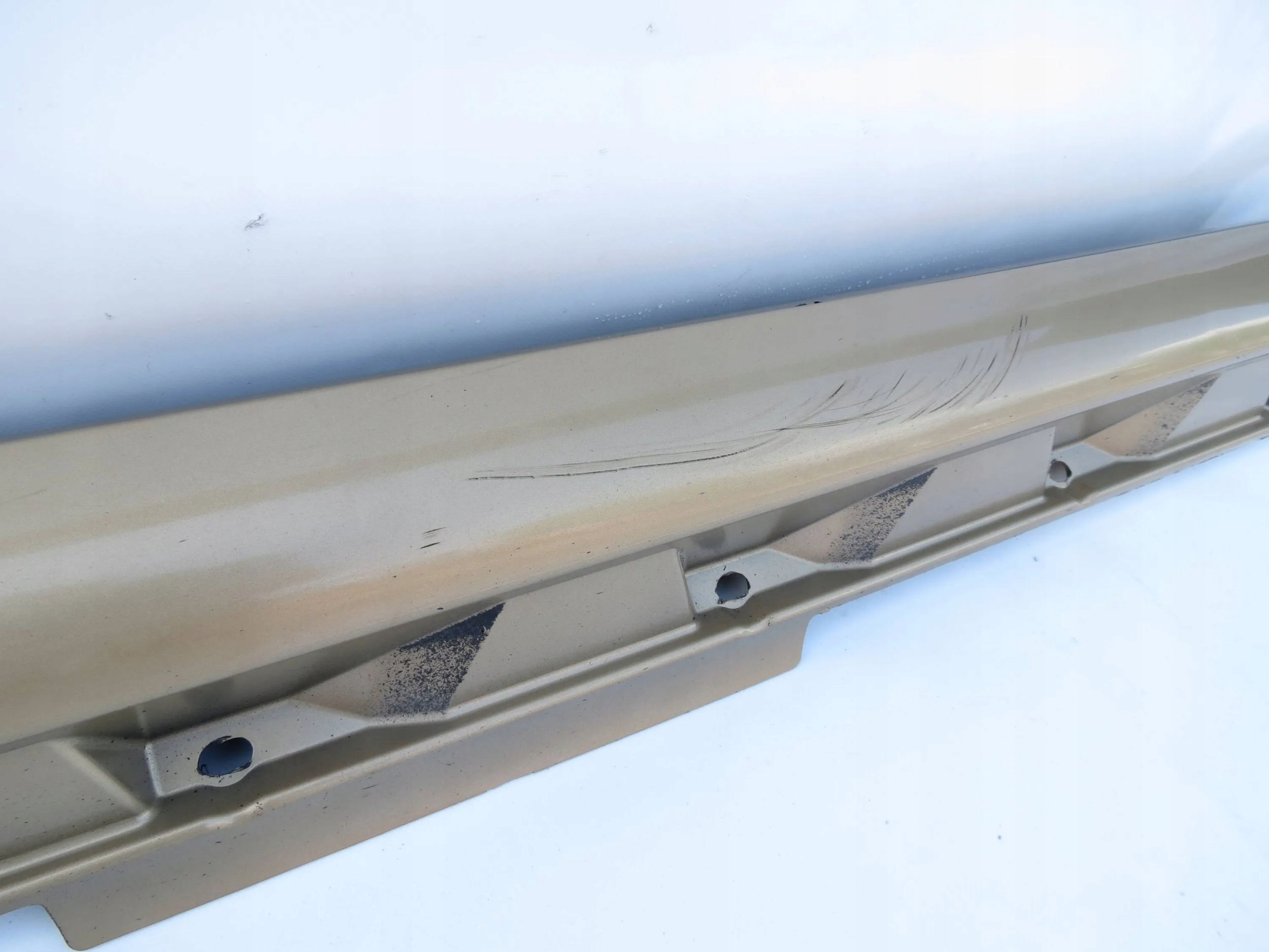 threshold left VOLVO S60 30744337 MAT GOLD 489