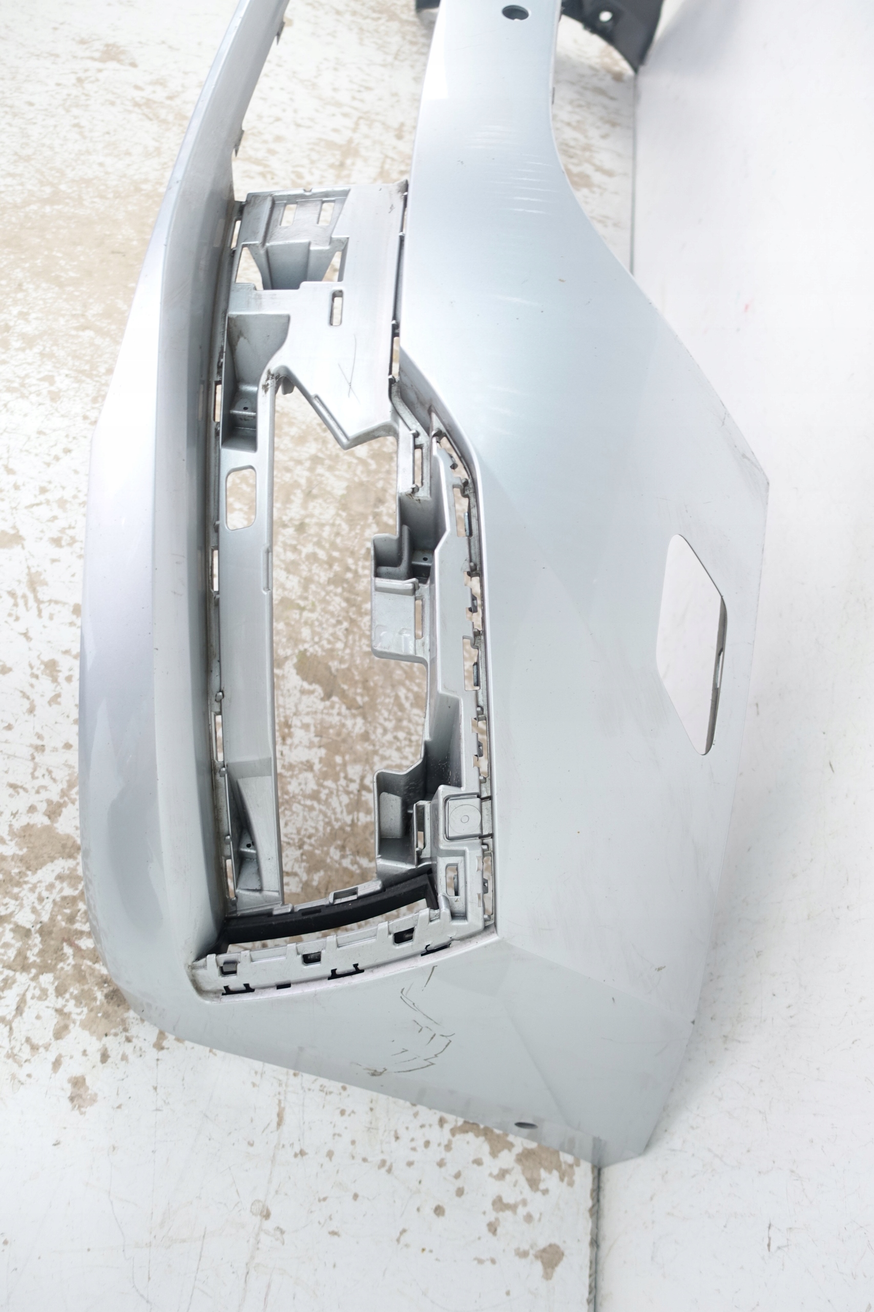SKODA OCTAVIA IV 2019- bumper front front 5E3807221