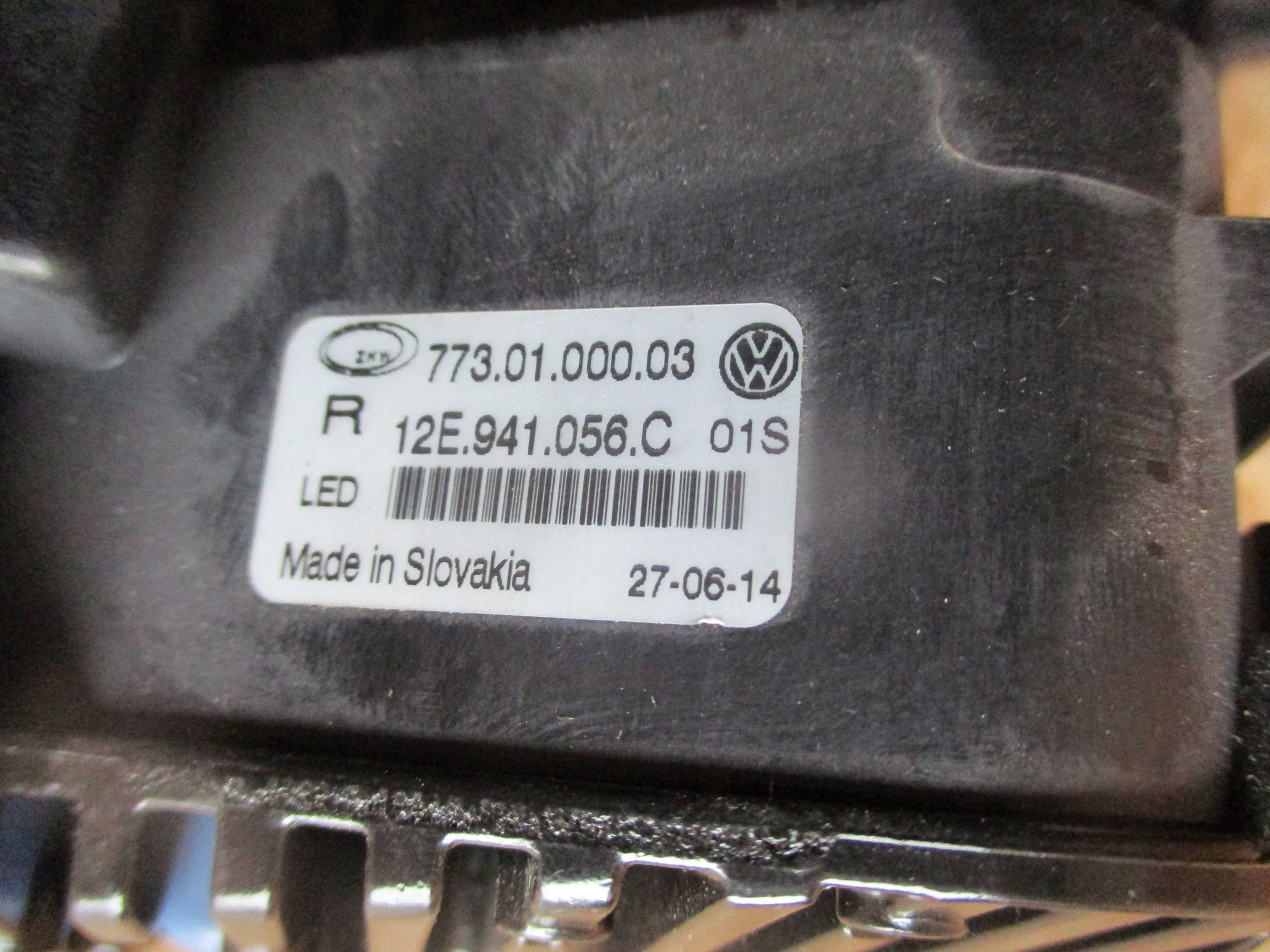 заглушка led правая vw