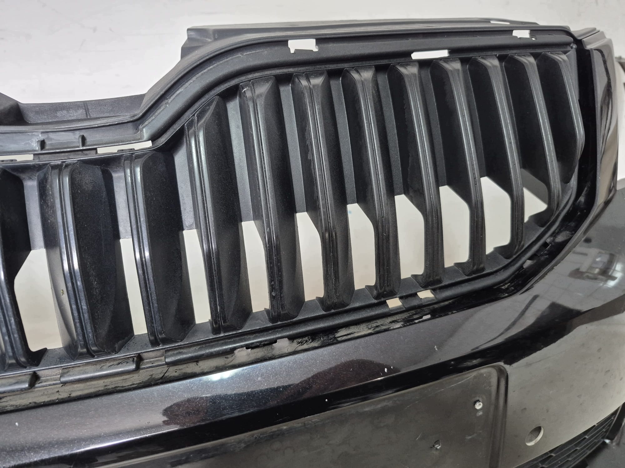 SKODA OCTAVIA III RS 5E0 12- bumper front front SPR PDC 5E0807221F