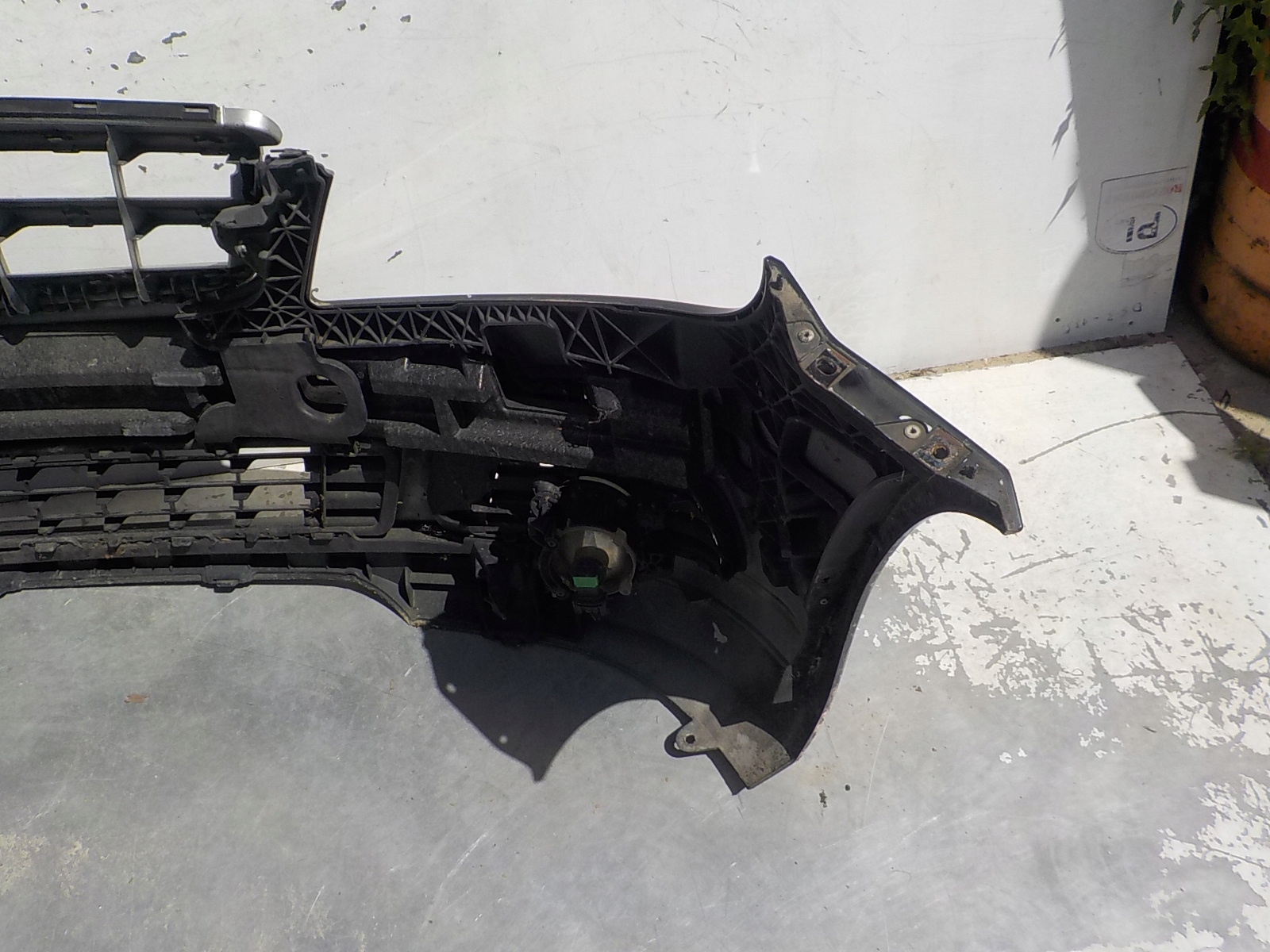 195 MERCEDES-BENZ W204 bumper front front