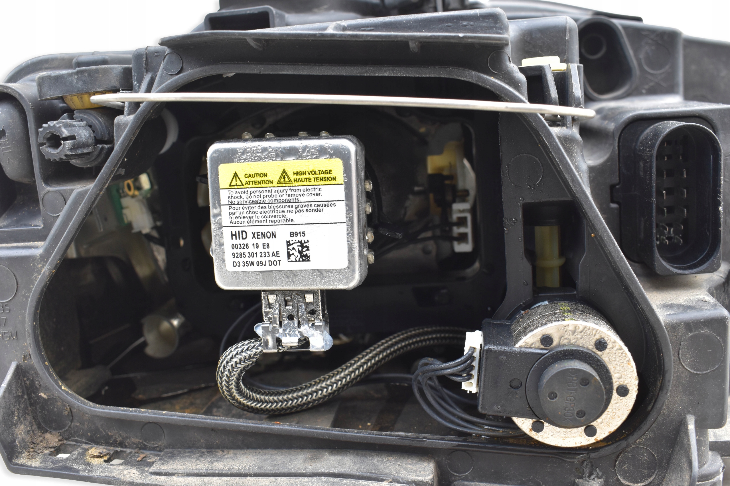 light Xenon Ksenon left front control unit AUDI A5 8T UK 89317779 8K0941597