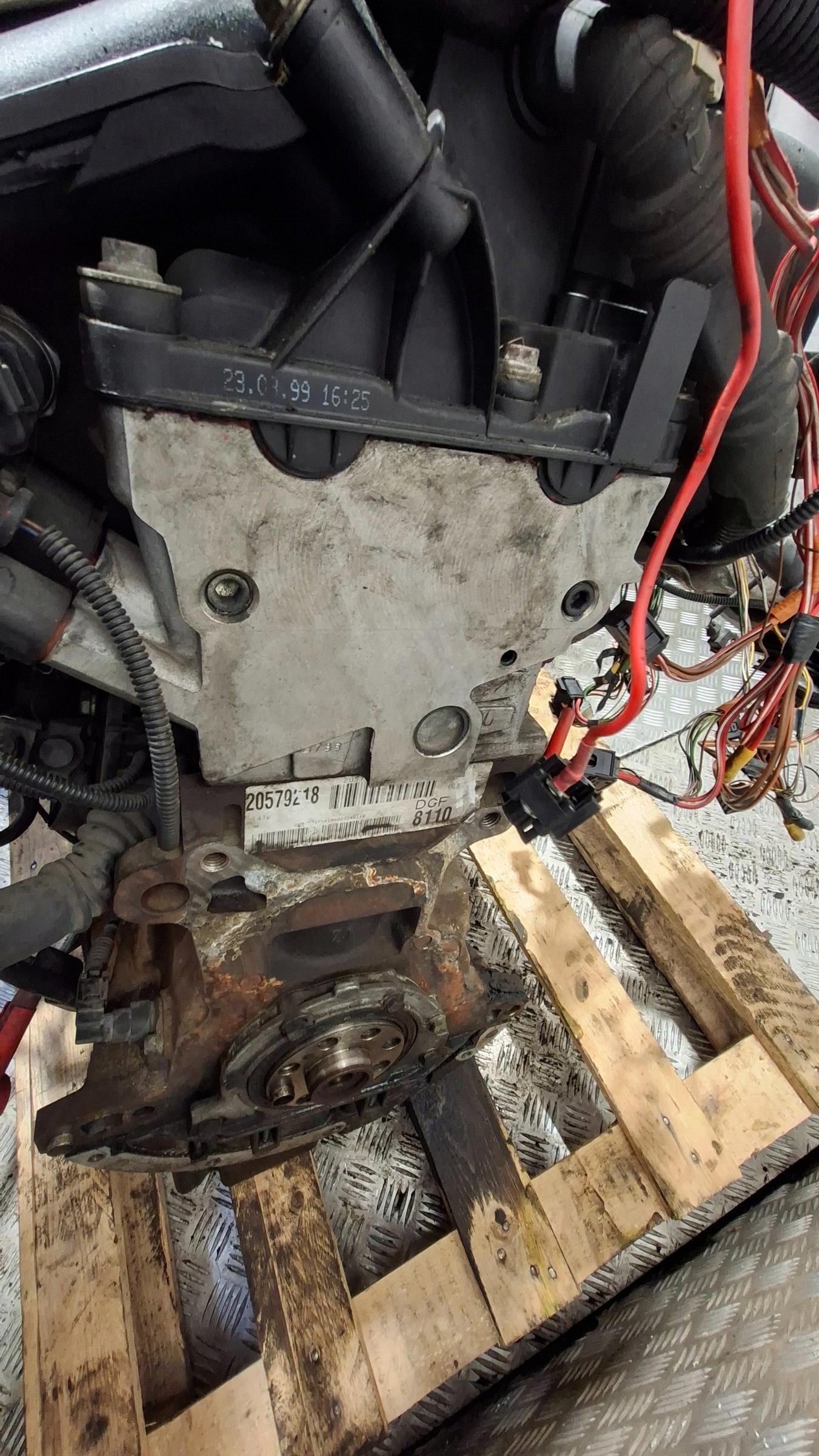 engine pillar Z UKLADEM PALIWOWYM BMW E39 M57D30 193KM