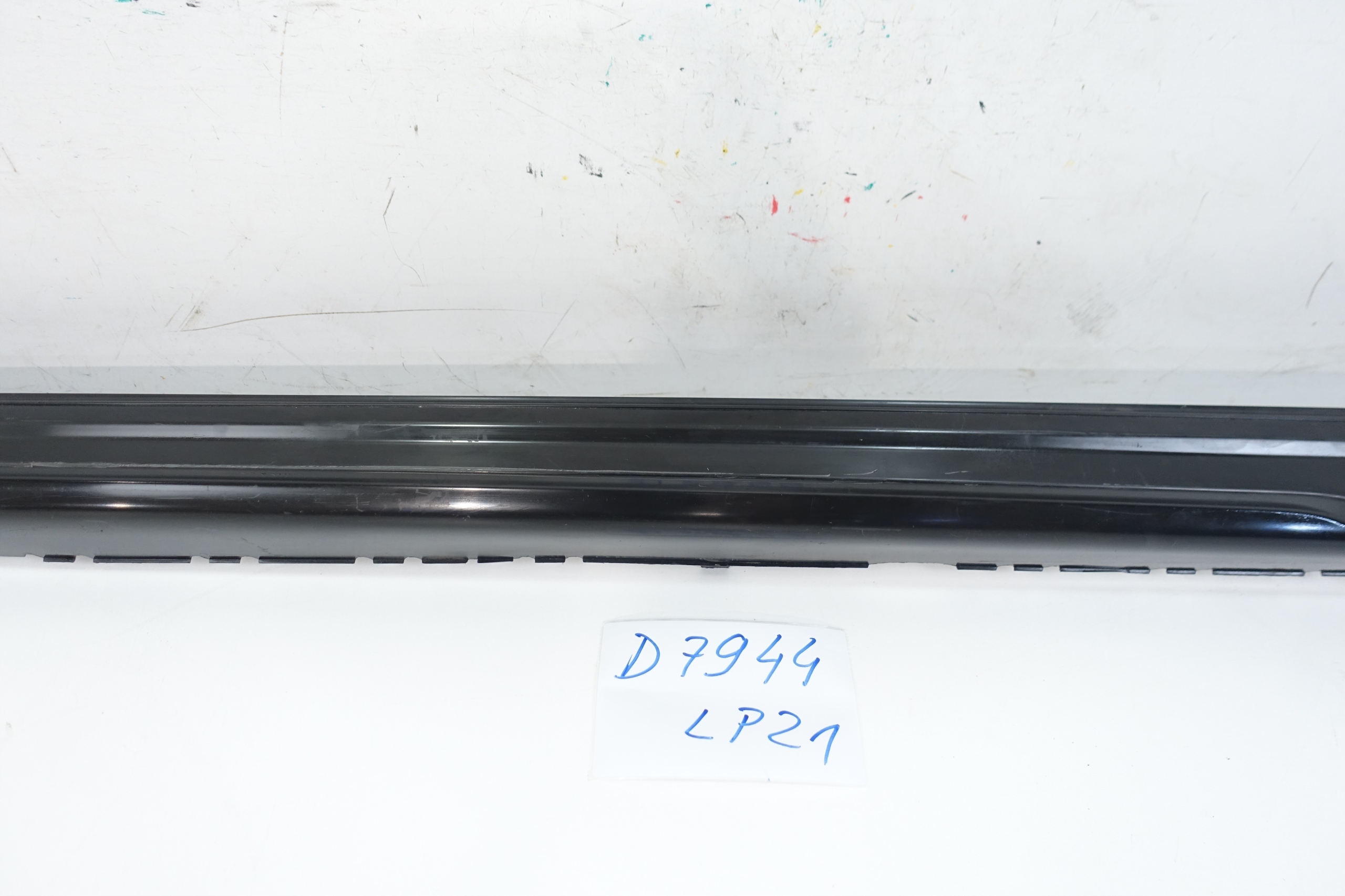moulding threshold left AUDI A4 B9 LIFT KOMBI ALLROAD