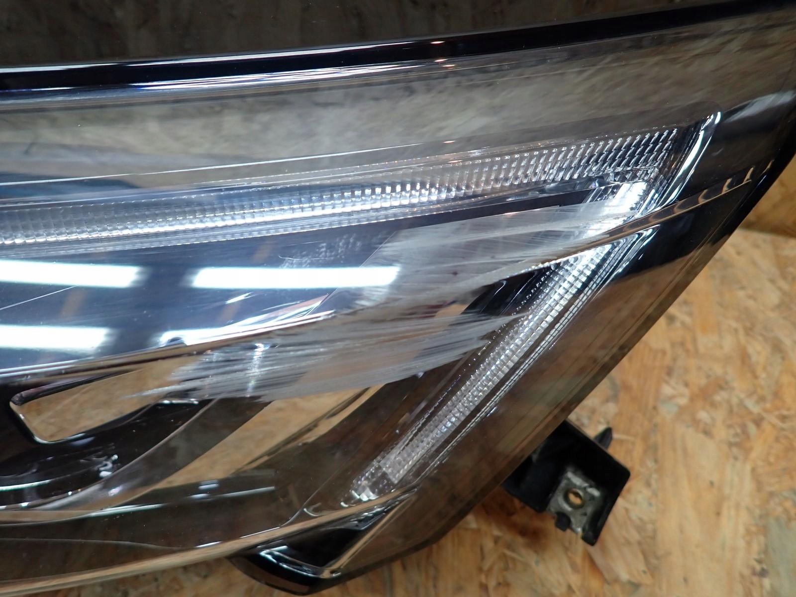 light left REFLEKTOR left RENAULT TALISMAN 15- 260604601R