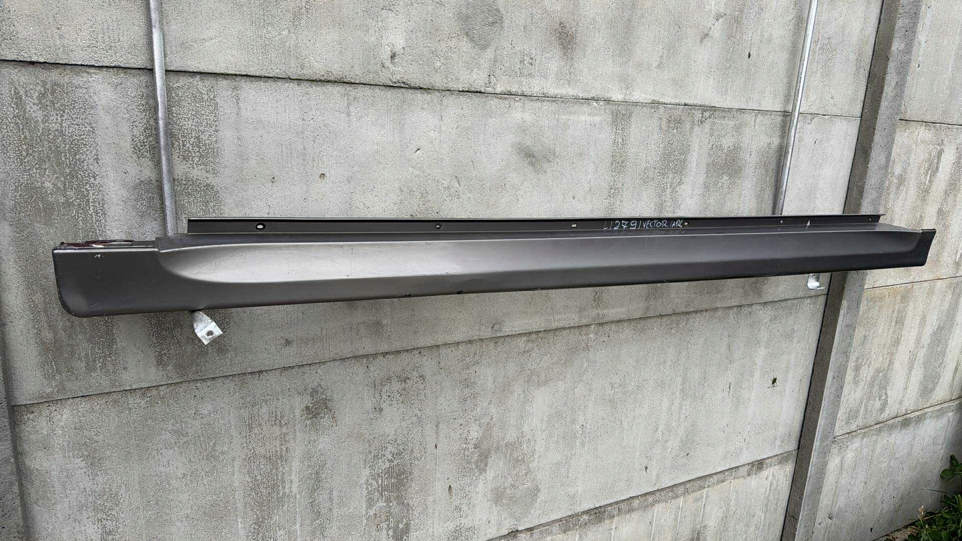 left moulding threshold SAAB 9-3 93 VECTOR ARC colour 279 sedan kombi 02-07 threshold