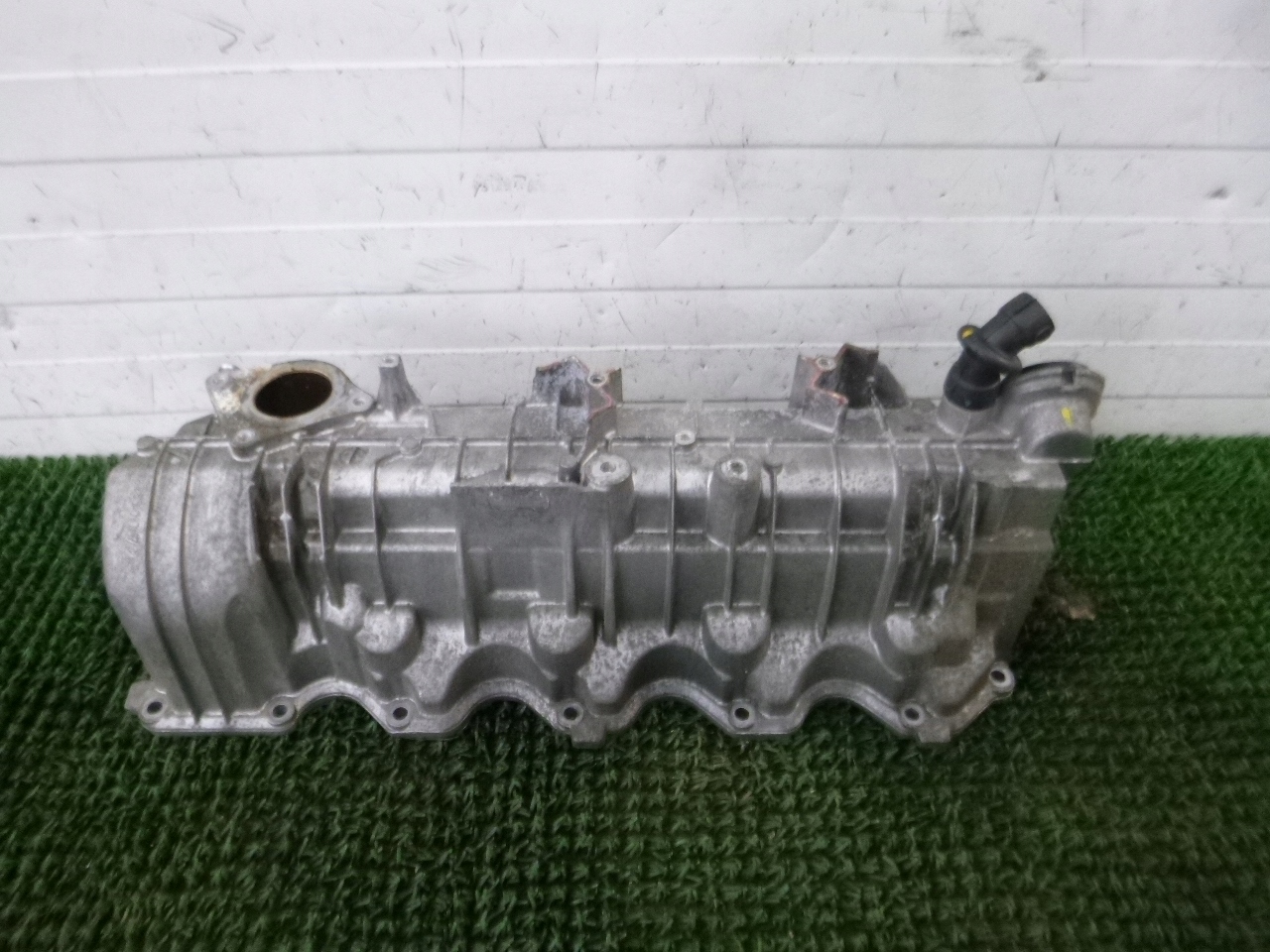 A-клас W169 1.7 B кришка клапана a2660101730